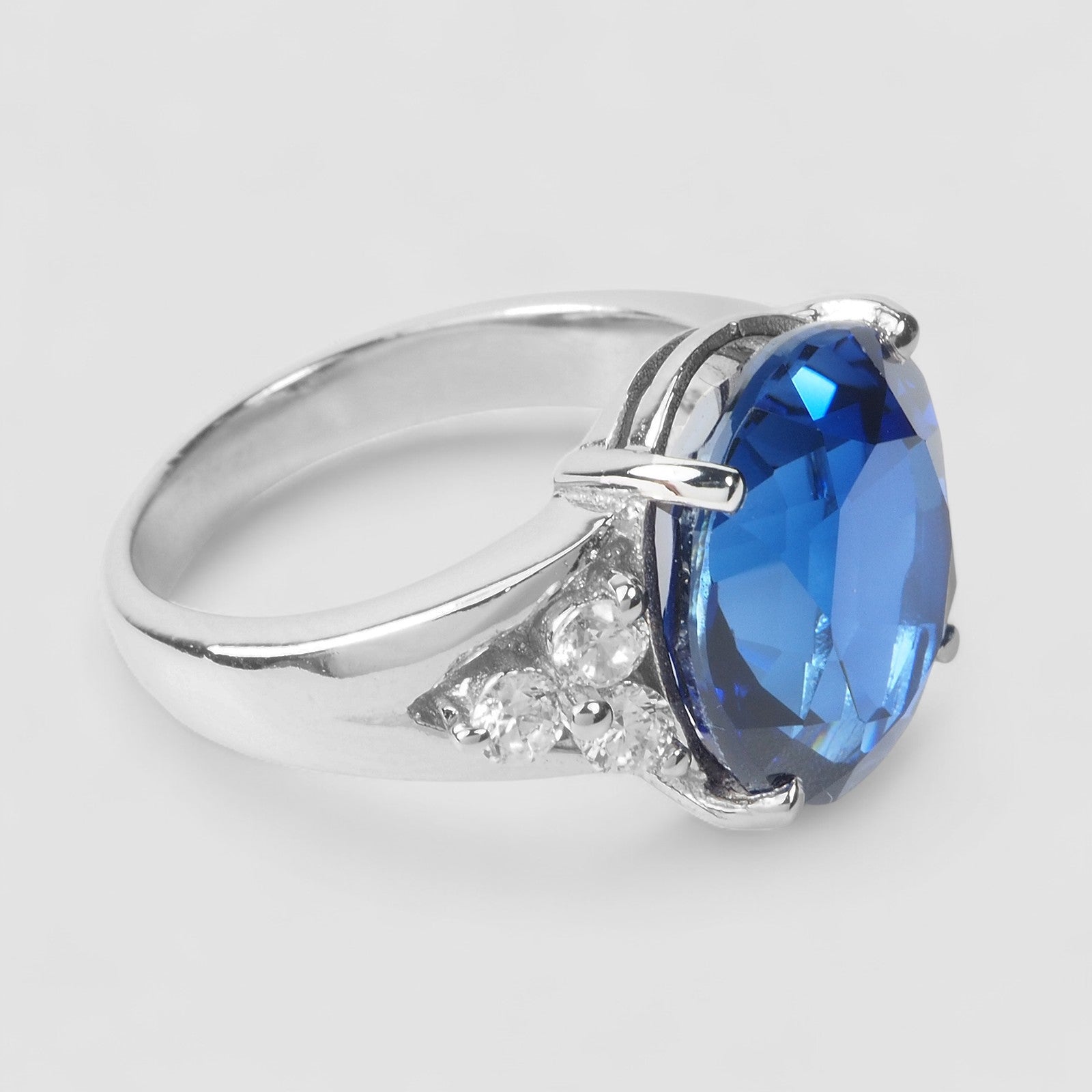 925 STERLING SILVER WHITE GOLD RING BLUE SAPPHIRE OVAL