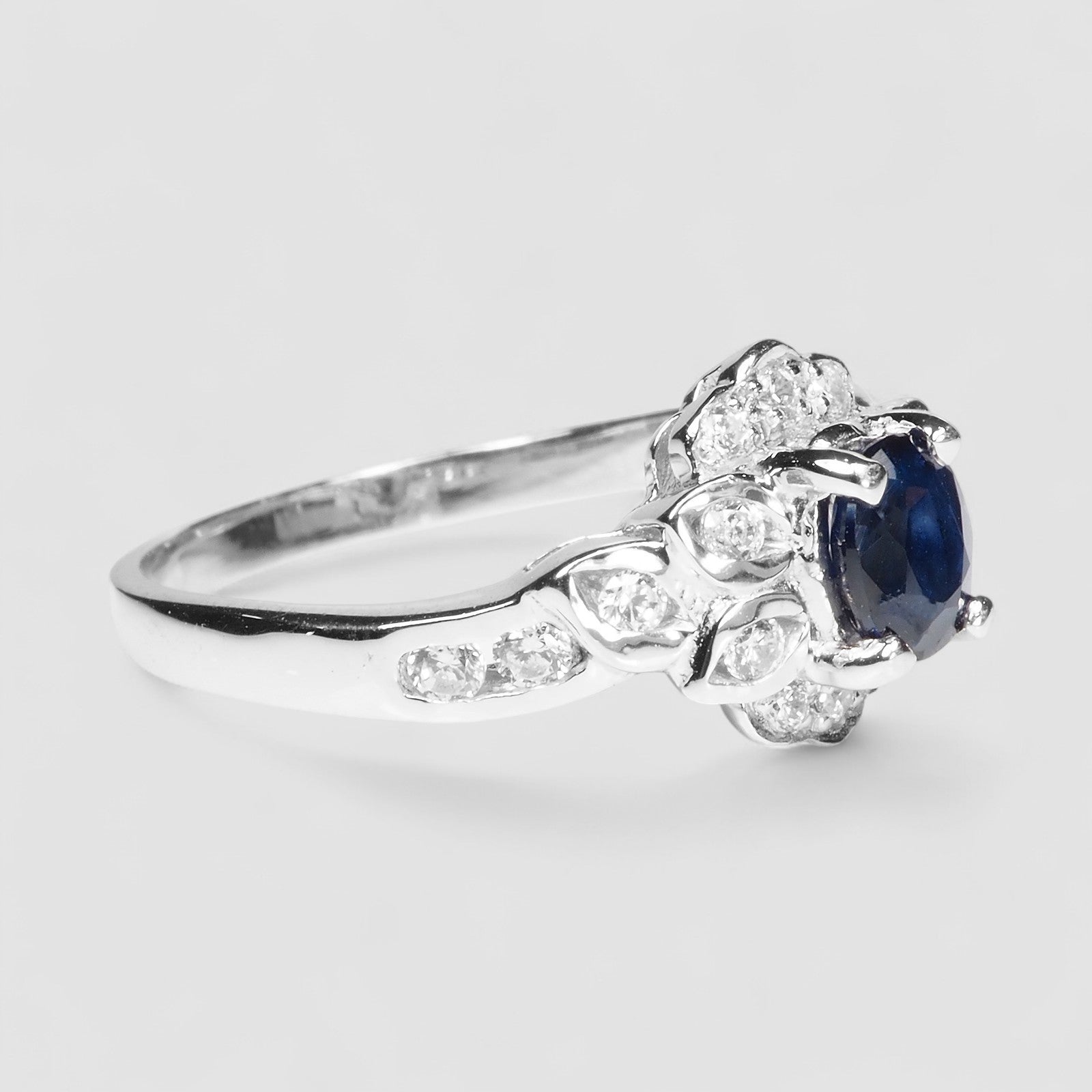 Gorgeous Blue Sapphire Ring