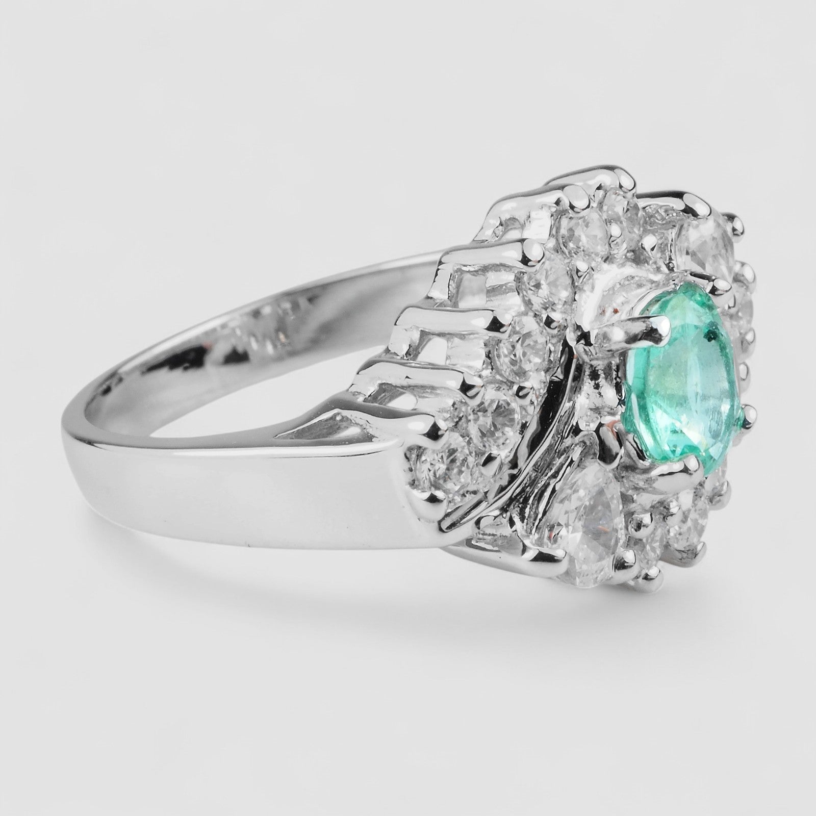 COLOMBIA EMERALD GREEN 925 STERLING SILVER WHITE GOLD RING