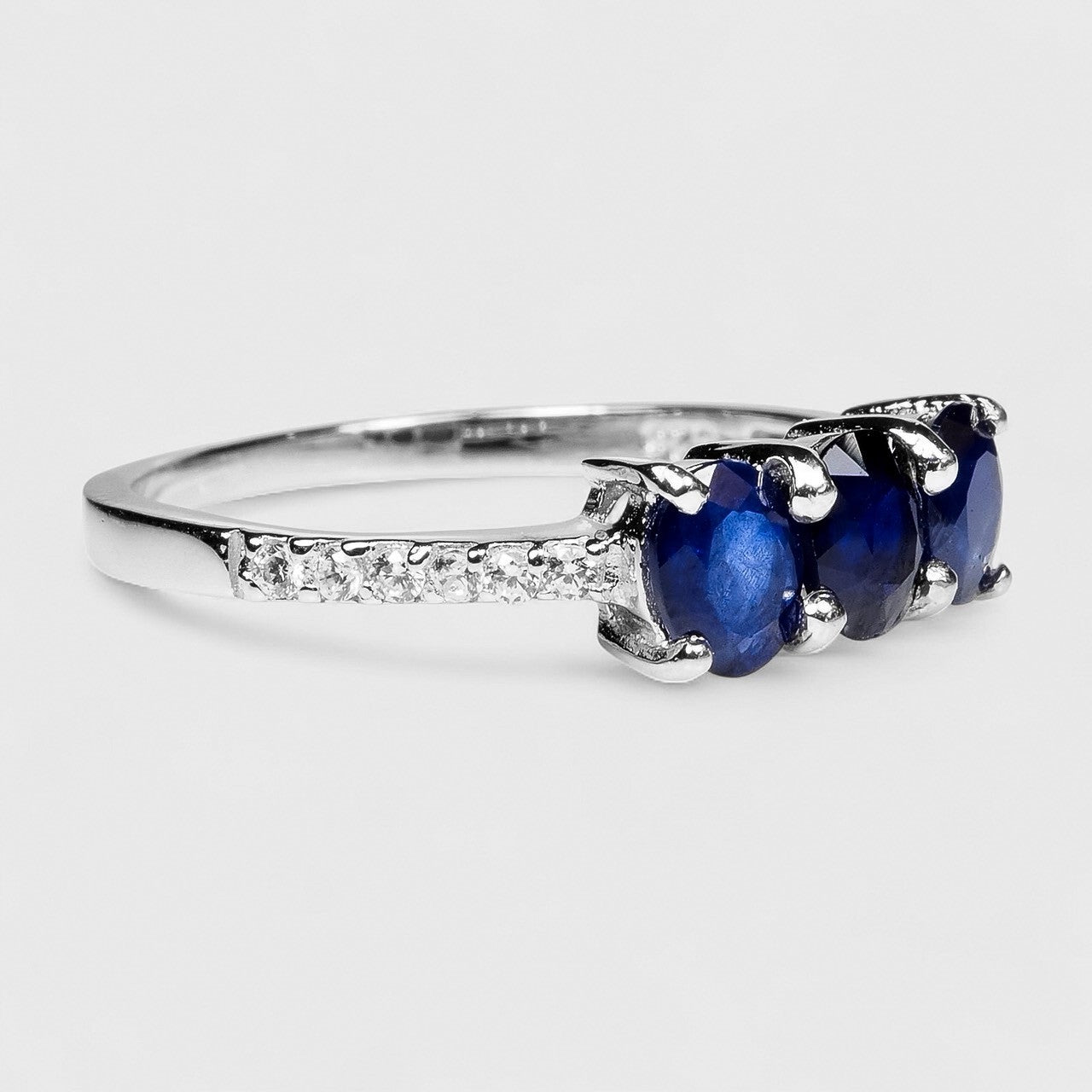 Blue Sapphire 925 Sterling Silver Ring