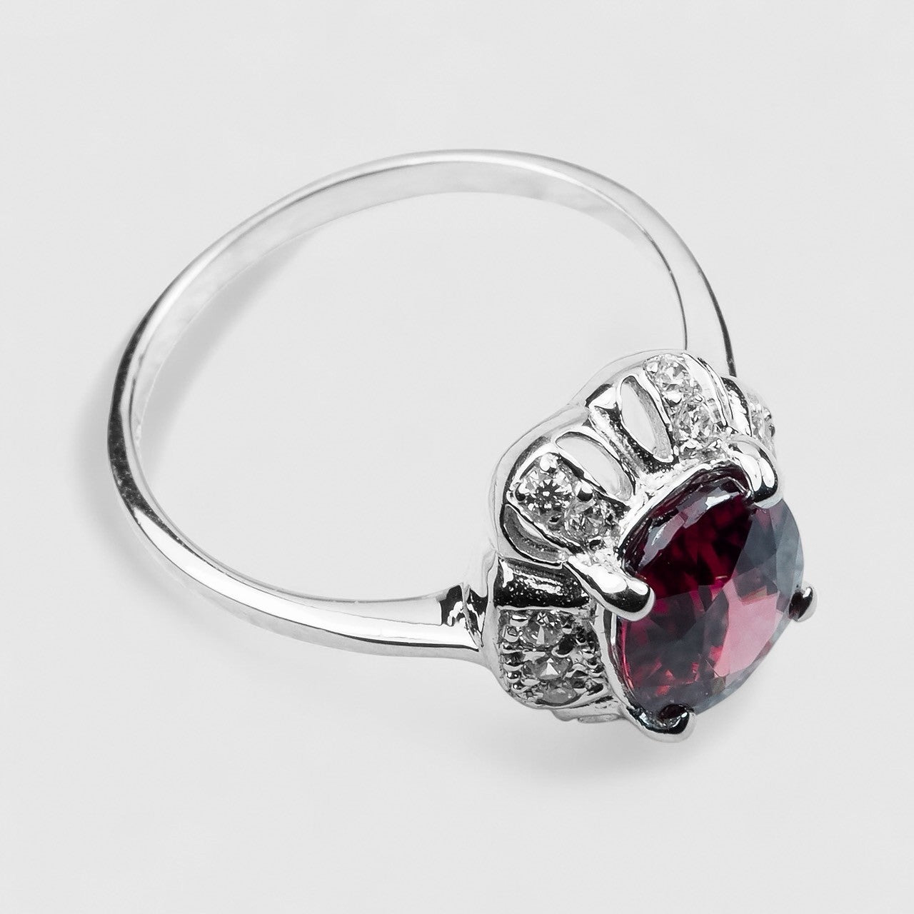 Red Zircon 925 Sterling Silver Ring