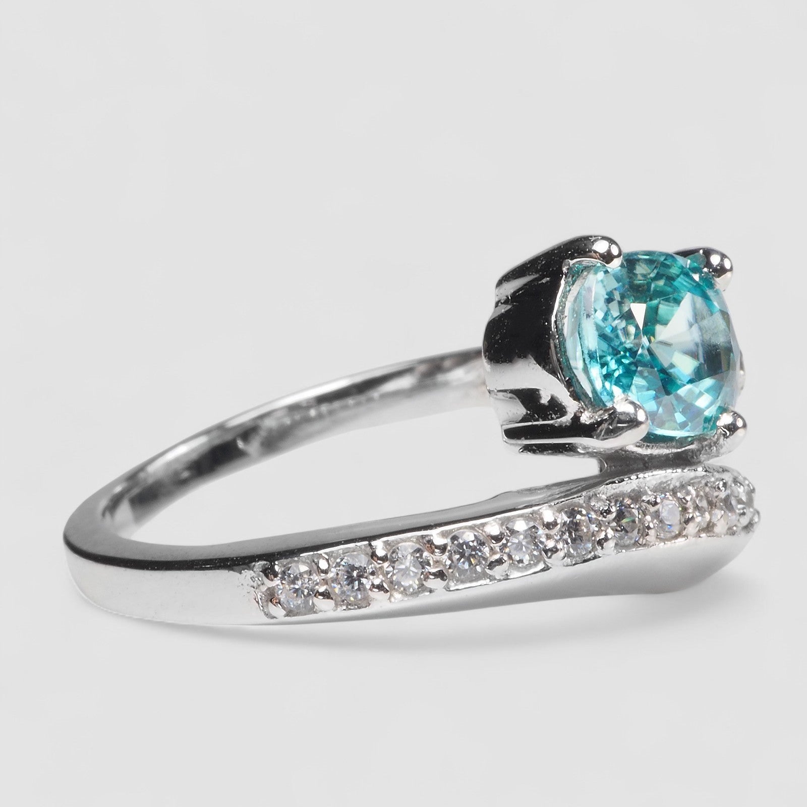 Blue Zircon 925 Sterling Silver Ring