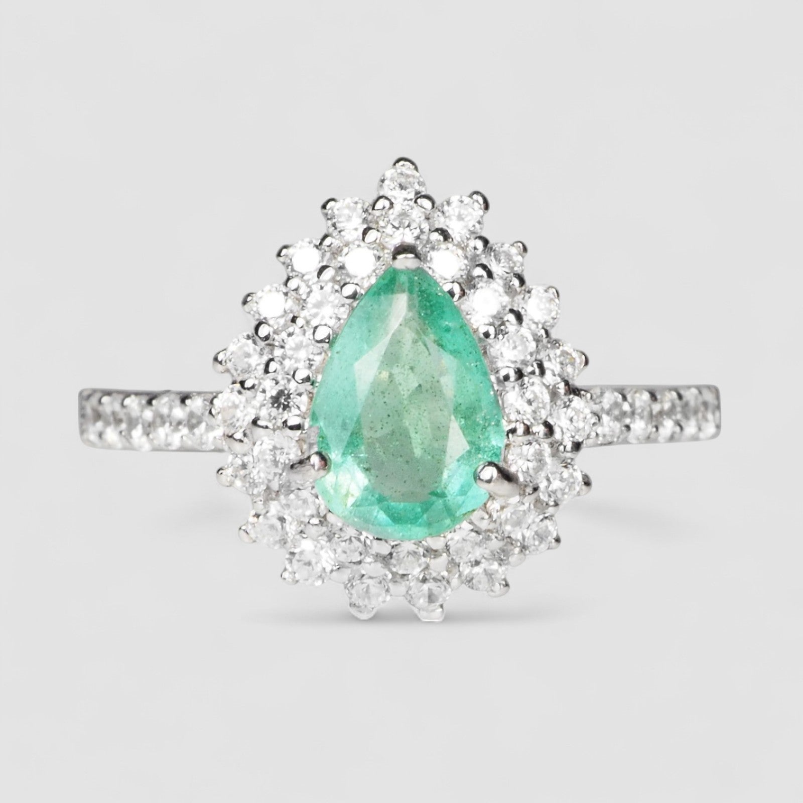 925 STERLING SILVER HANDMADE JEWELRY RING GREEN EMERALD