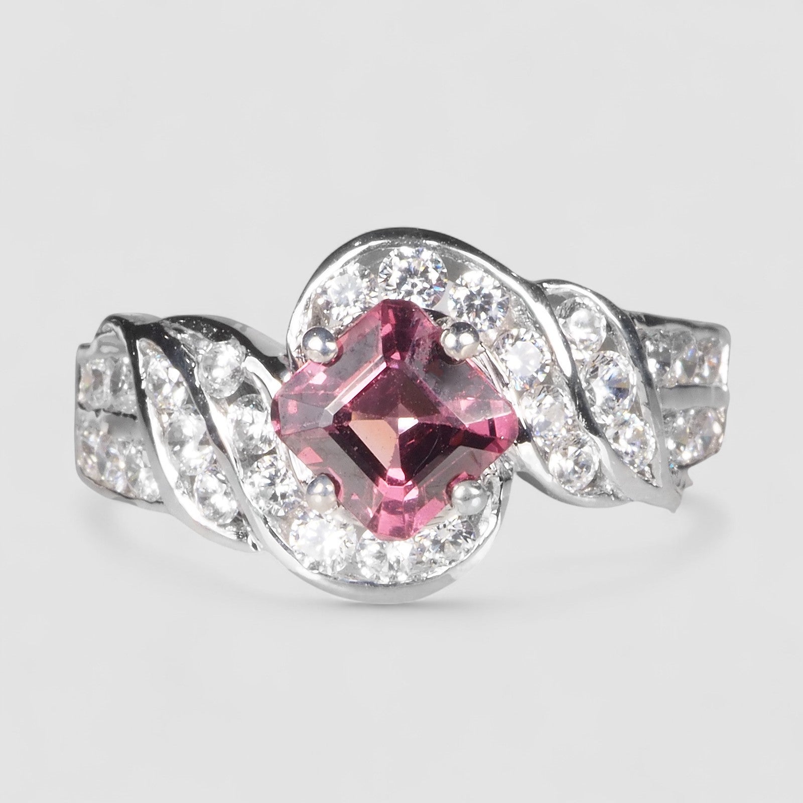 Pink Rhodolite Garnet 925 Sterling Silver Ring