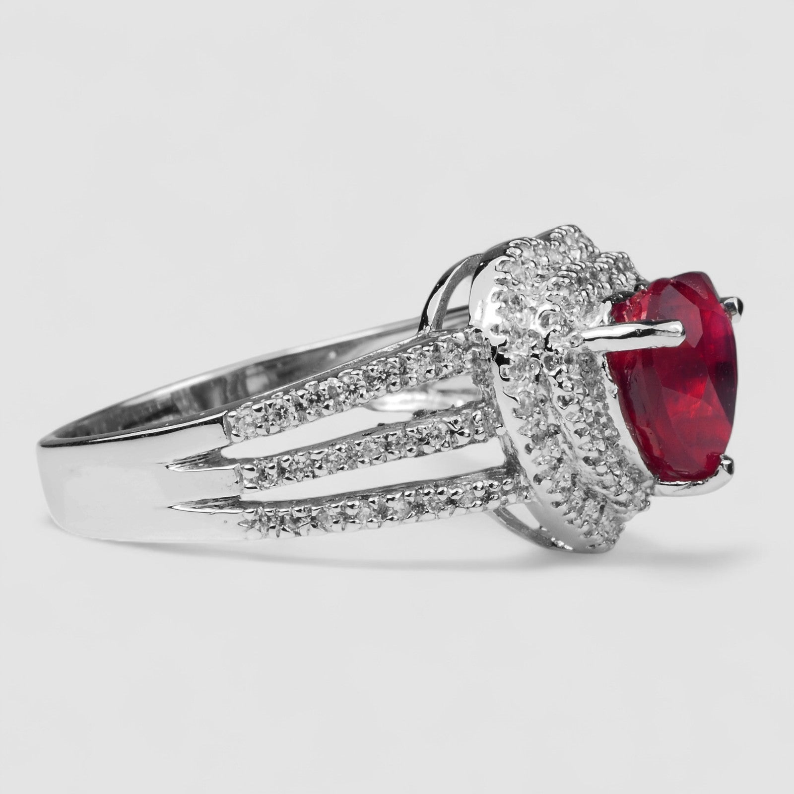 Blood Red Ruby 925 Sterling Silver Ring