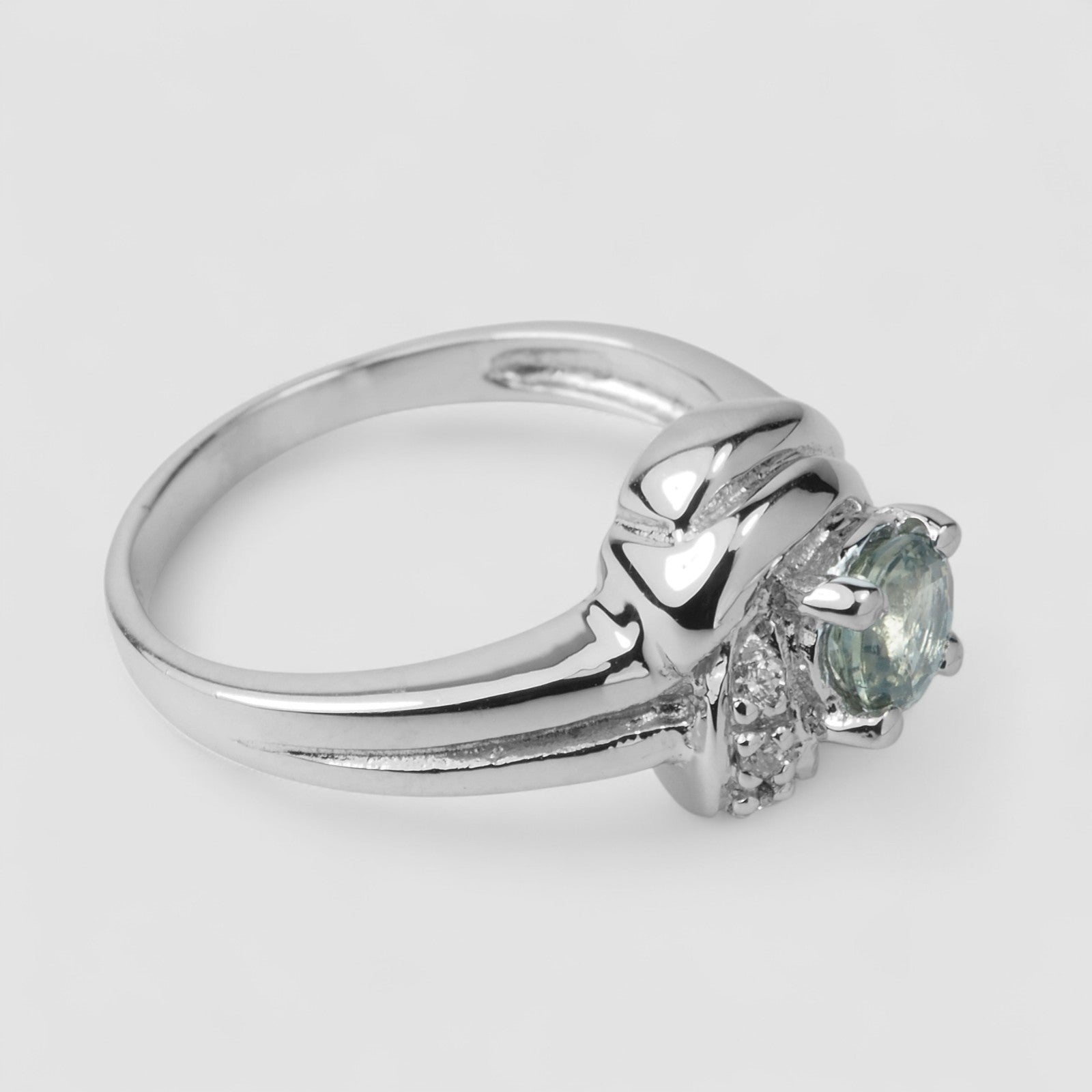 Green Sapphire 925 Sterling Silver Ring