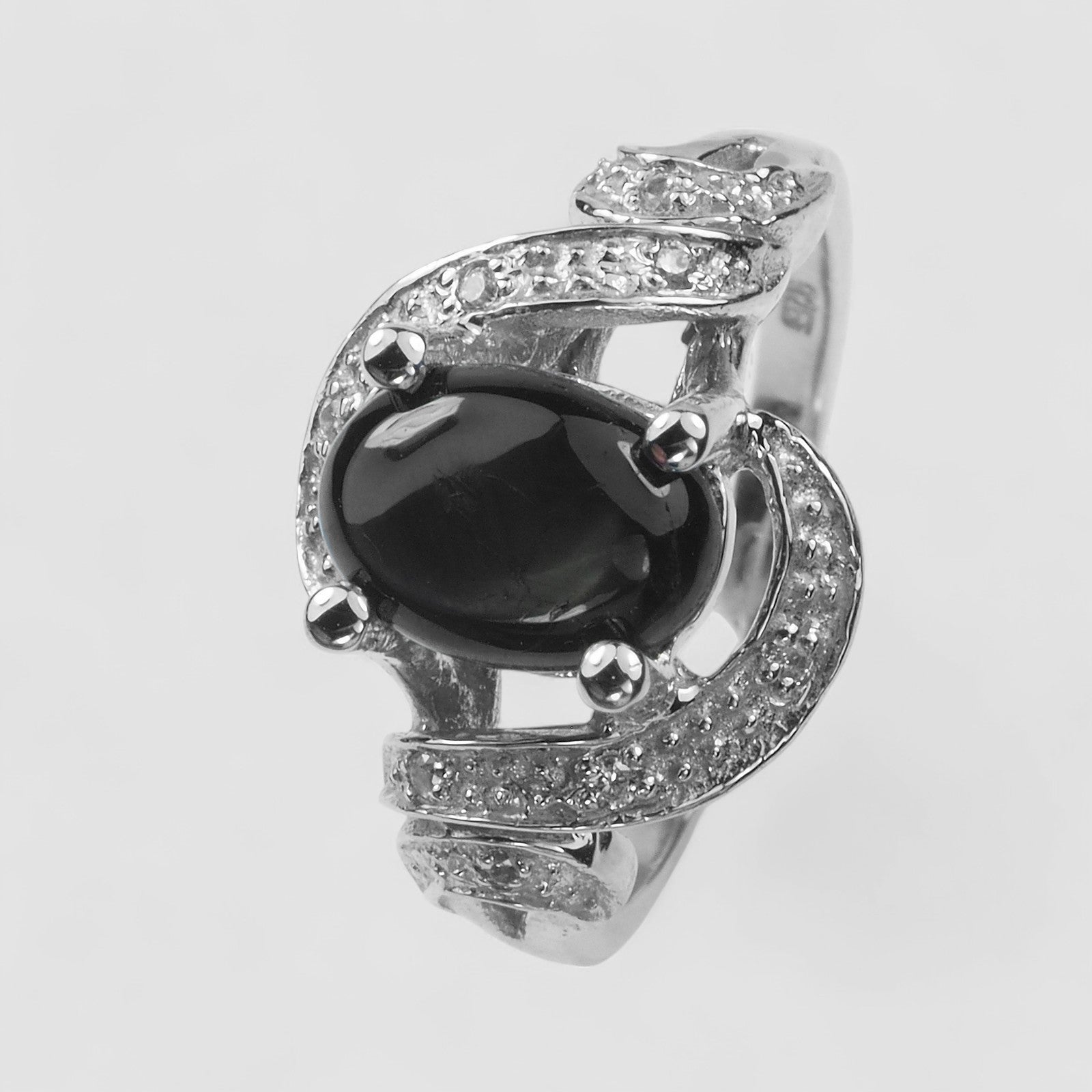 Black Star Sapphire 925 Sterling Silver Ring