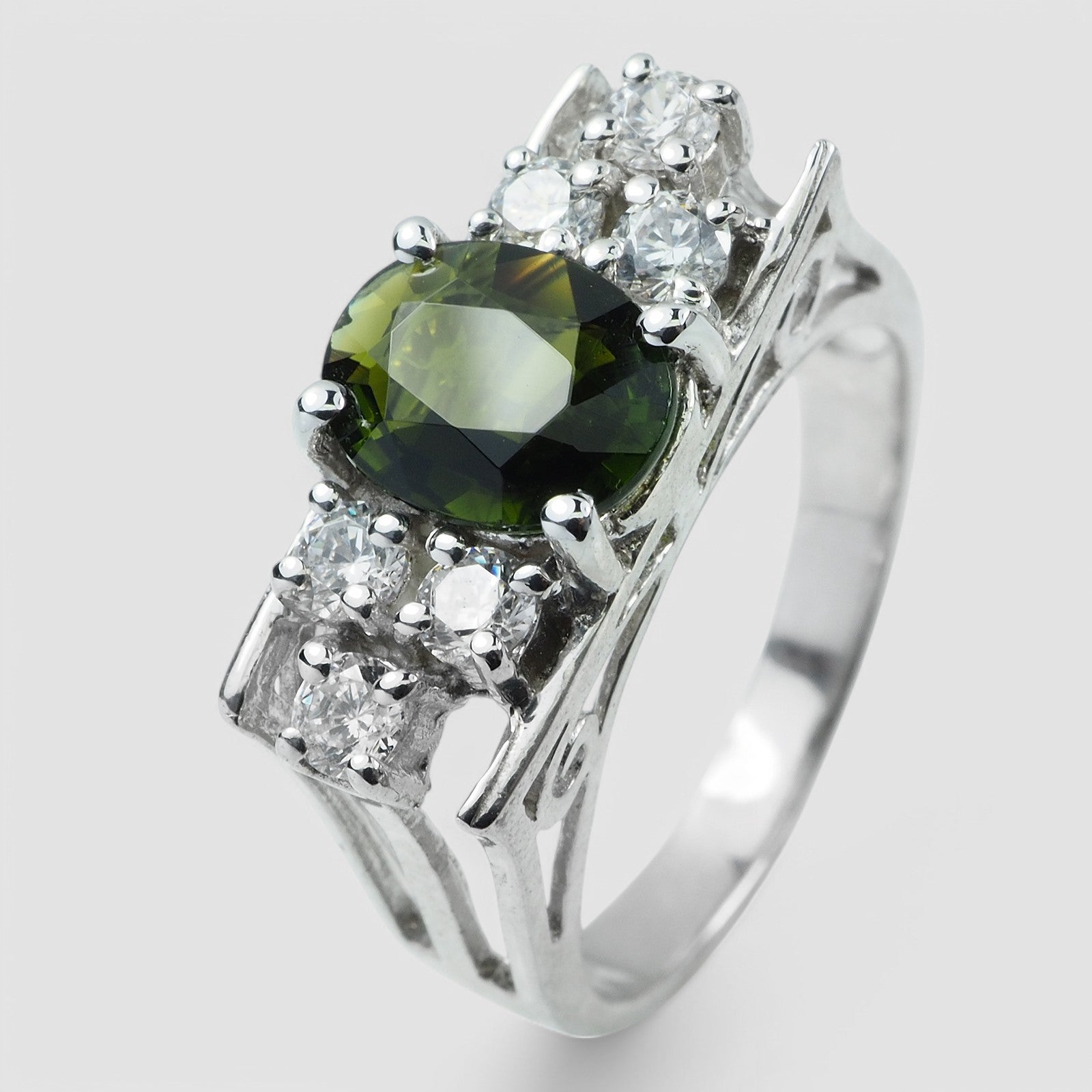 Green Tourmaline 925 Sterling Silver Ring