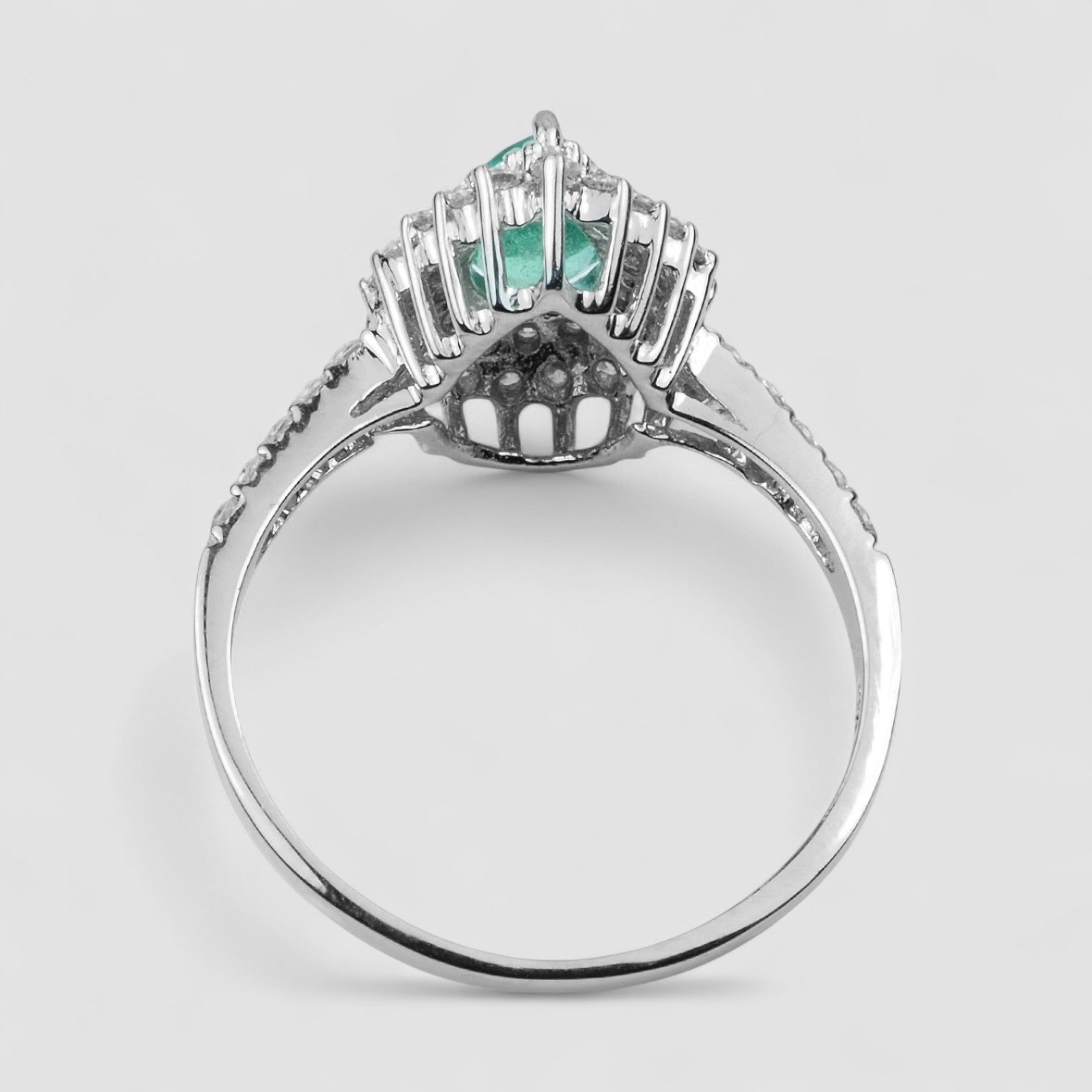 925 STERLING SILVER HANDMADE JEWELRY RING GREEN EMERALD