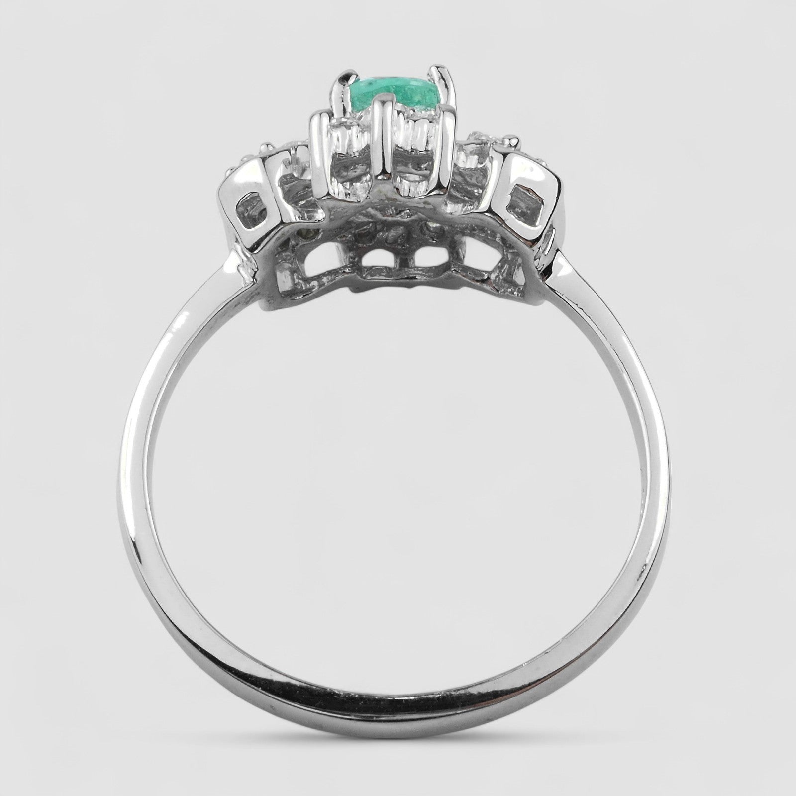 Neon Green Emerald 925 Sterling Silver Ring