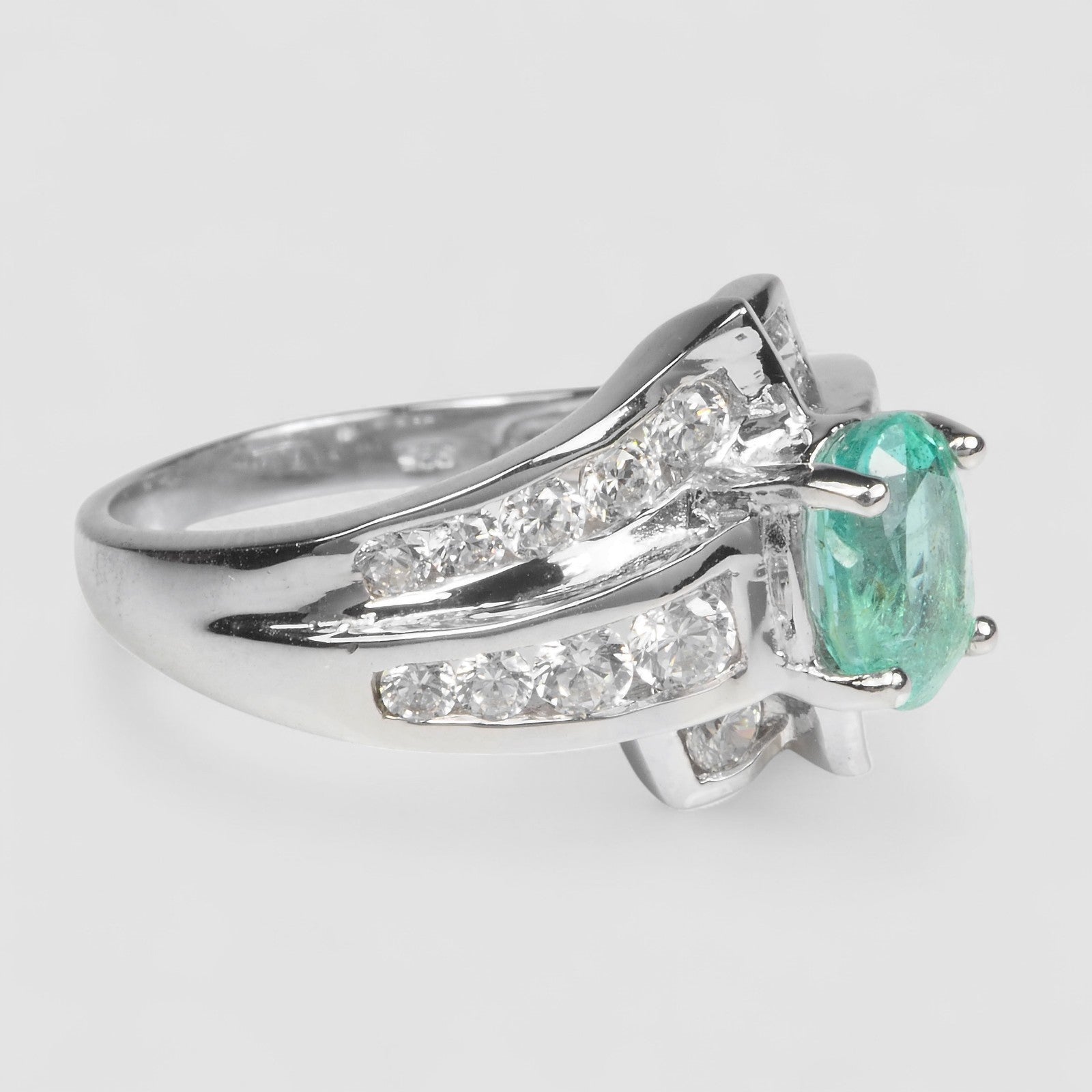 Green Emerald 925 Sterling Silver Ring