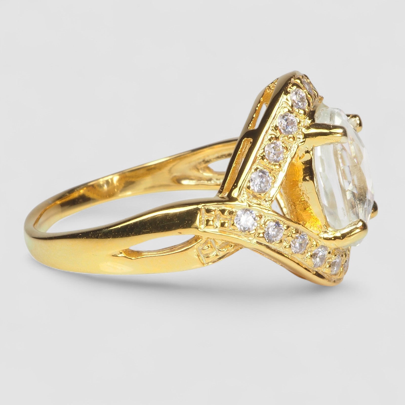 White Zircon 925 Sterling Silver Ring