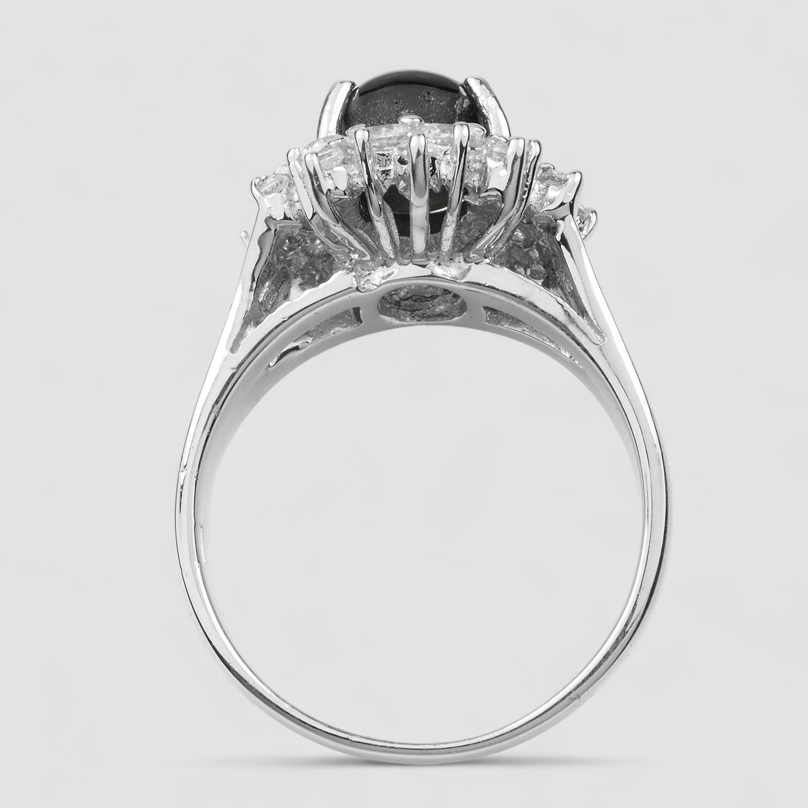 THAILAND Star Six Rays Black Sapphire Ring