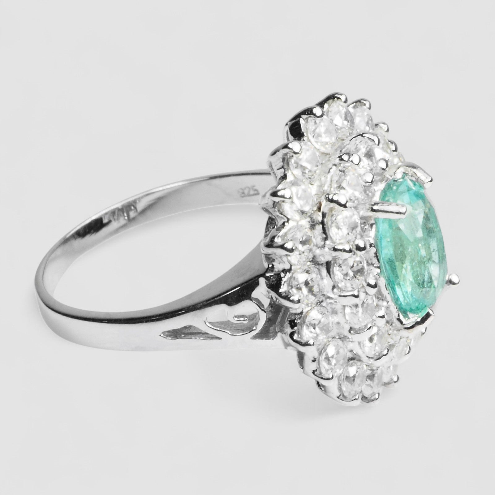 vivid Green Emerald 925 Handmade Ring