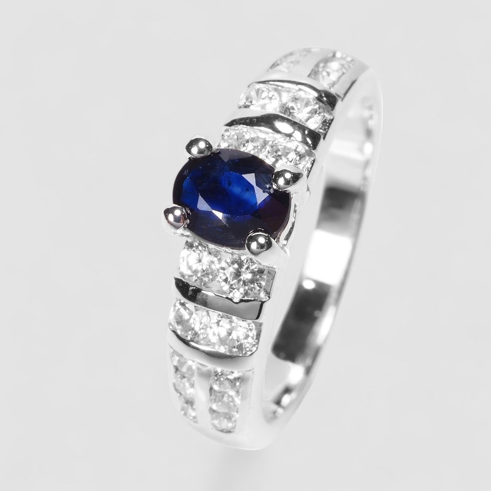 925 Sterling Silver Ring Opulent Blue Sapphire