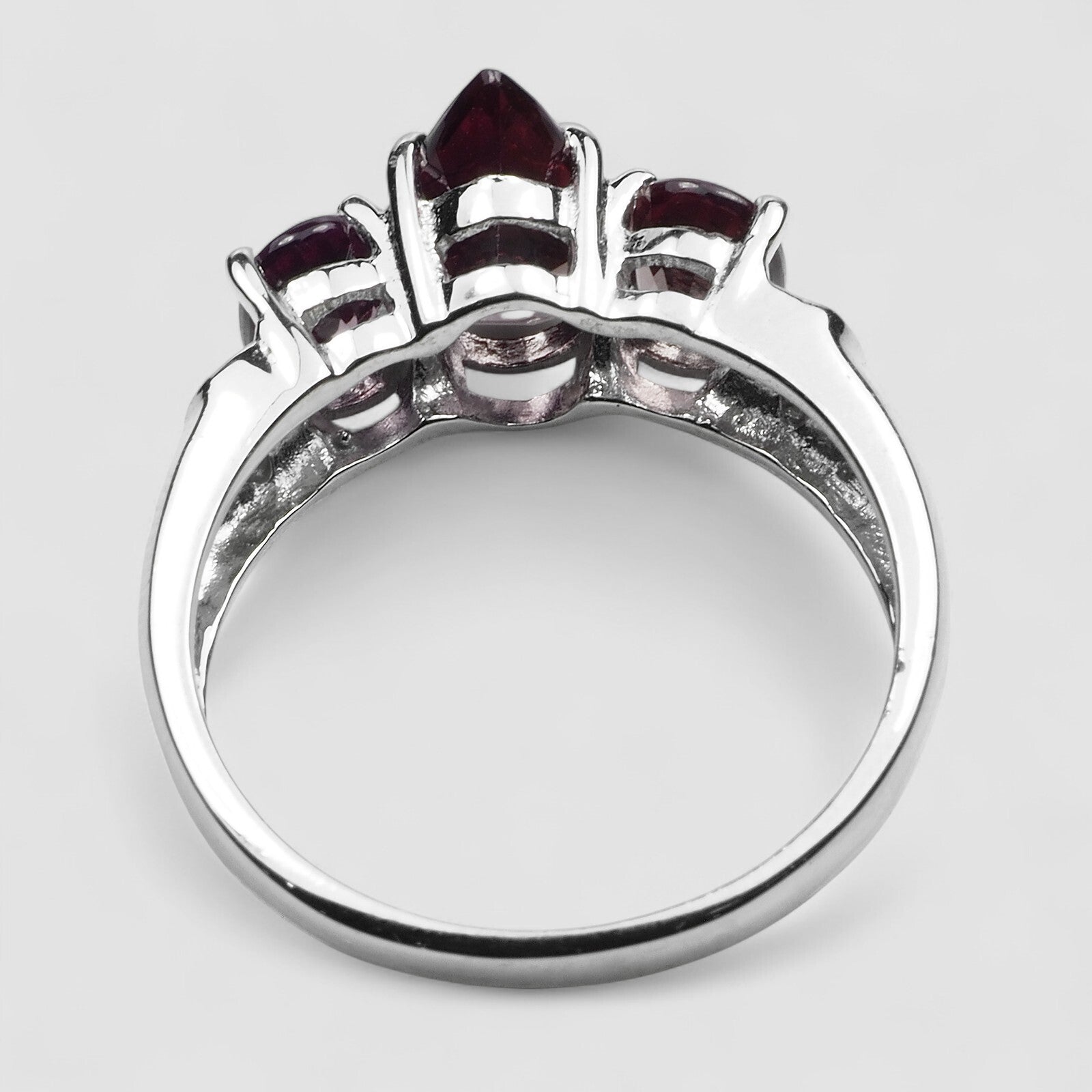 THREE STONE PURPLE PINK RHODOLITE FINE JEWELRY RING