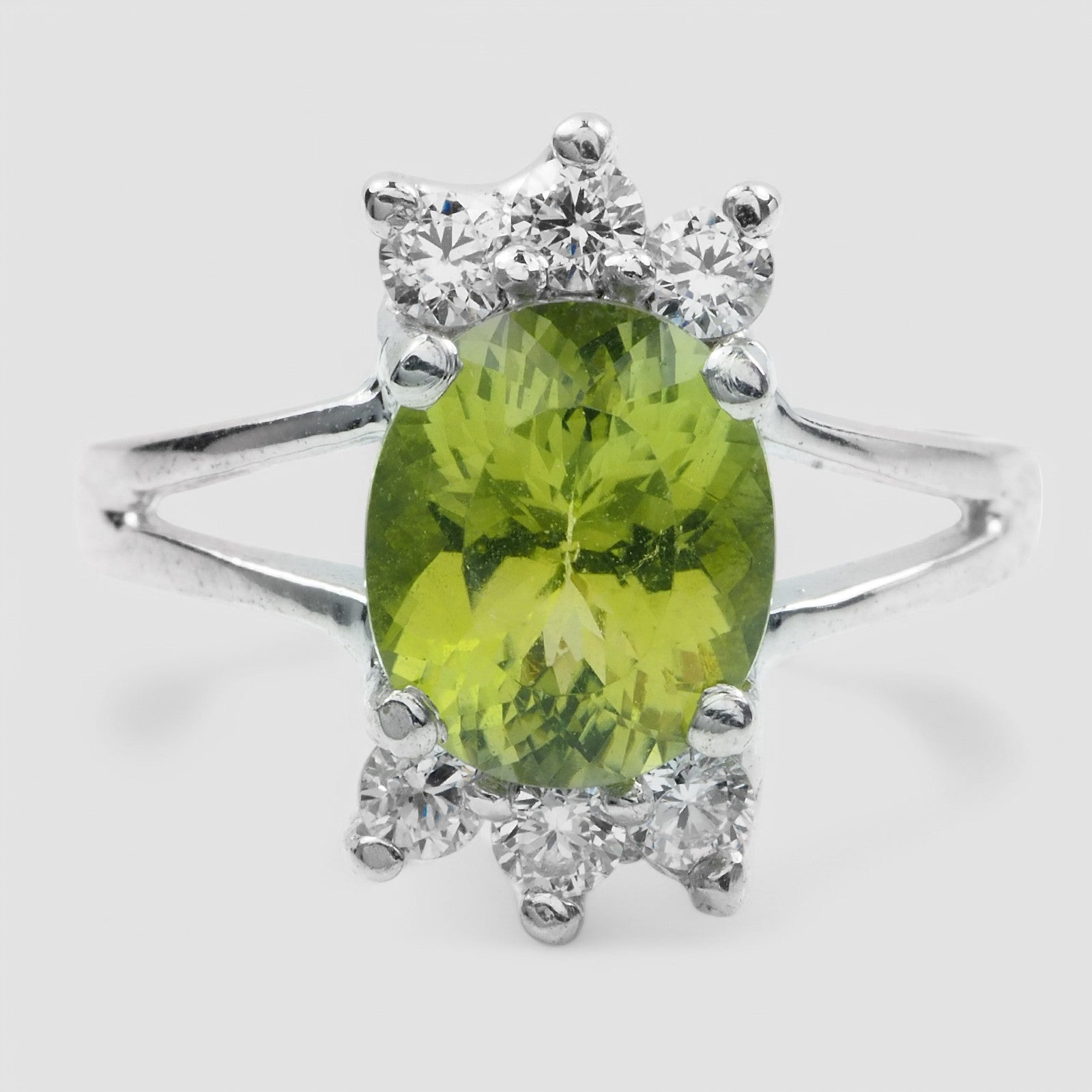 GREEN TOURMALINE 925 STERLING SILVER WHITE GOLD RING