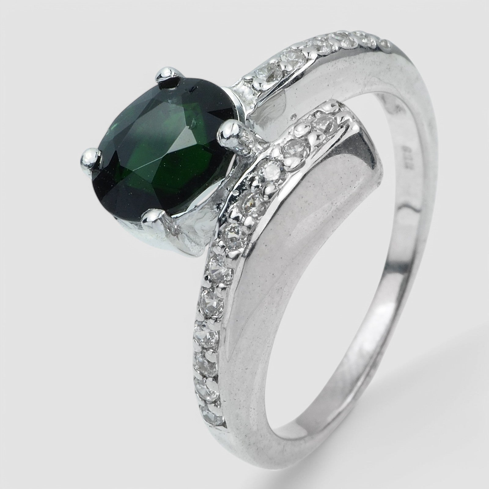 GREEN TSAVORITE GARNET 925 STERLING SILVER RING