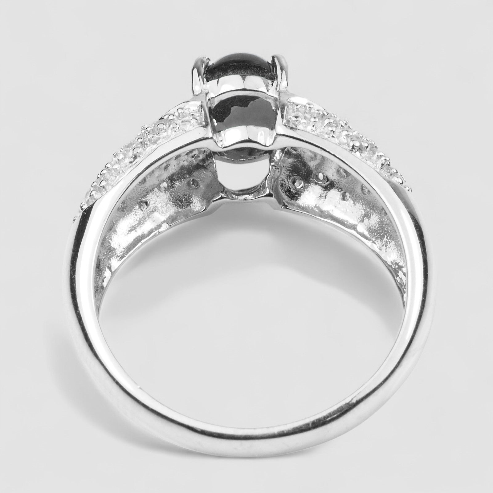 Black Star Sapphire 925 Sterling Silver Ring