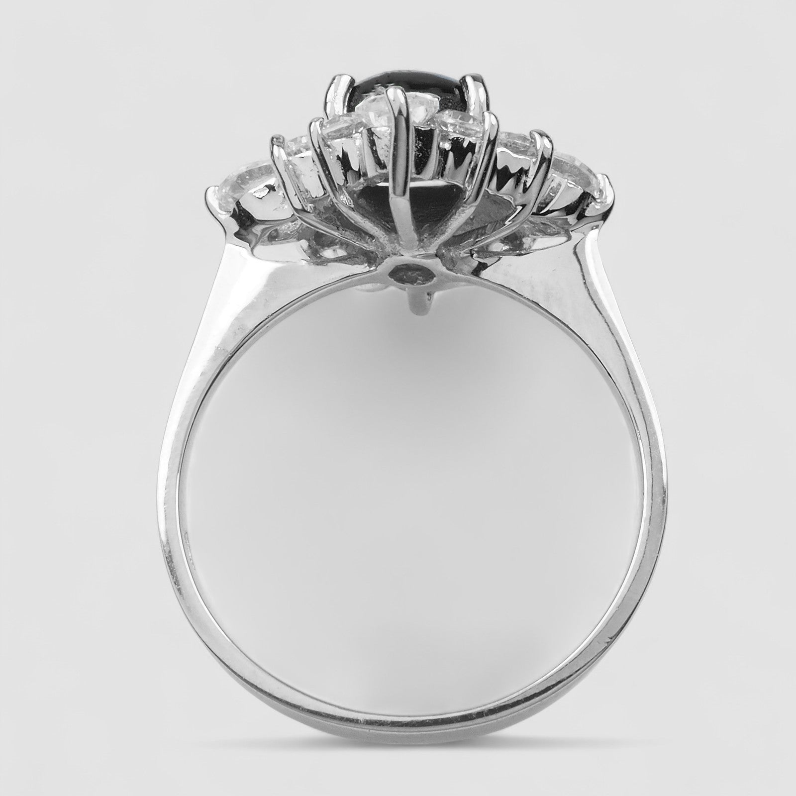 Black Star Sapphire 925 Sterling Silver Ring