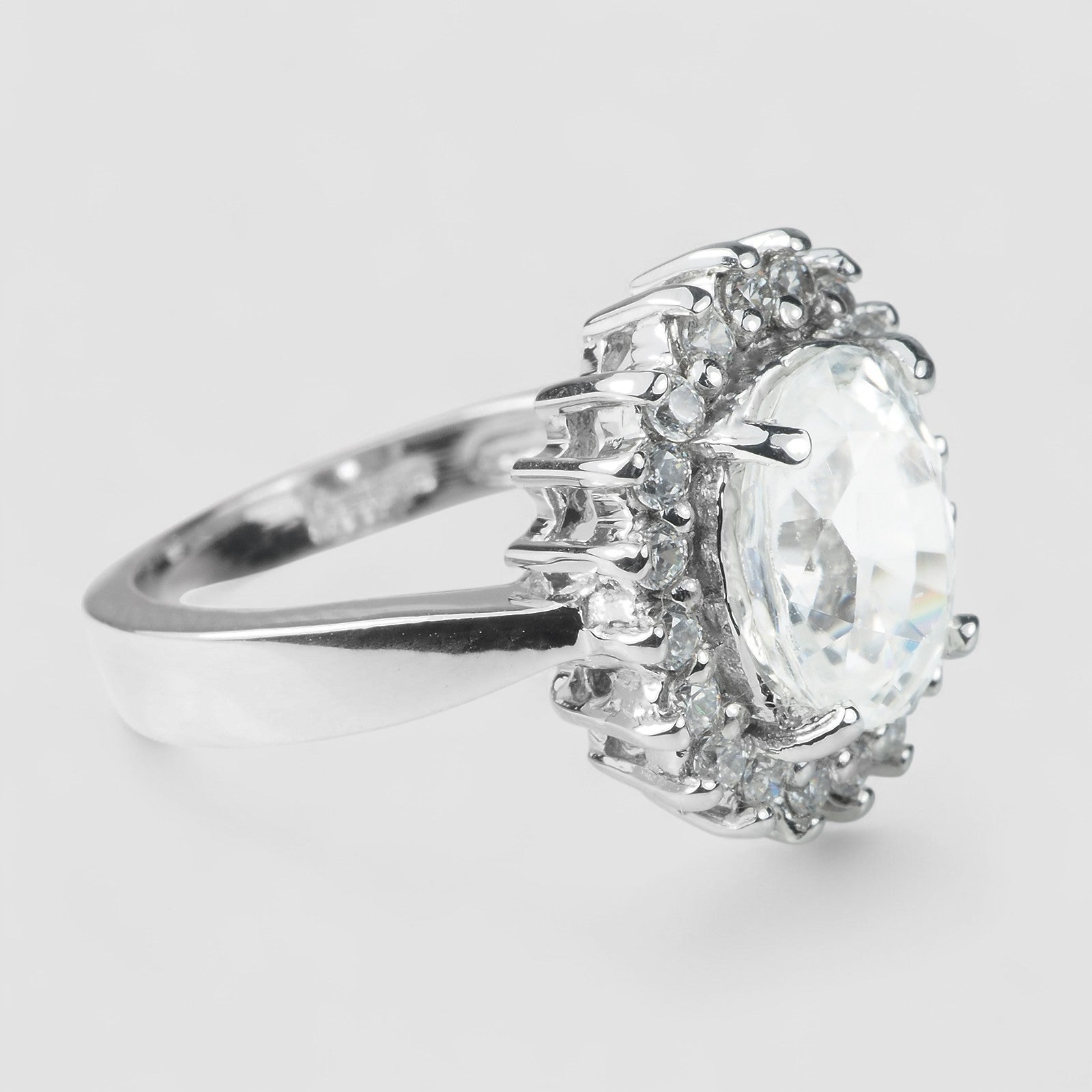 White Zircon 925 Sterling Silver Ring