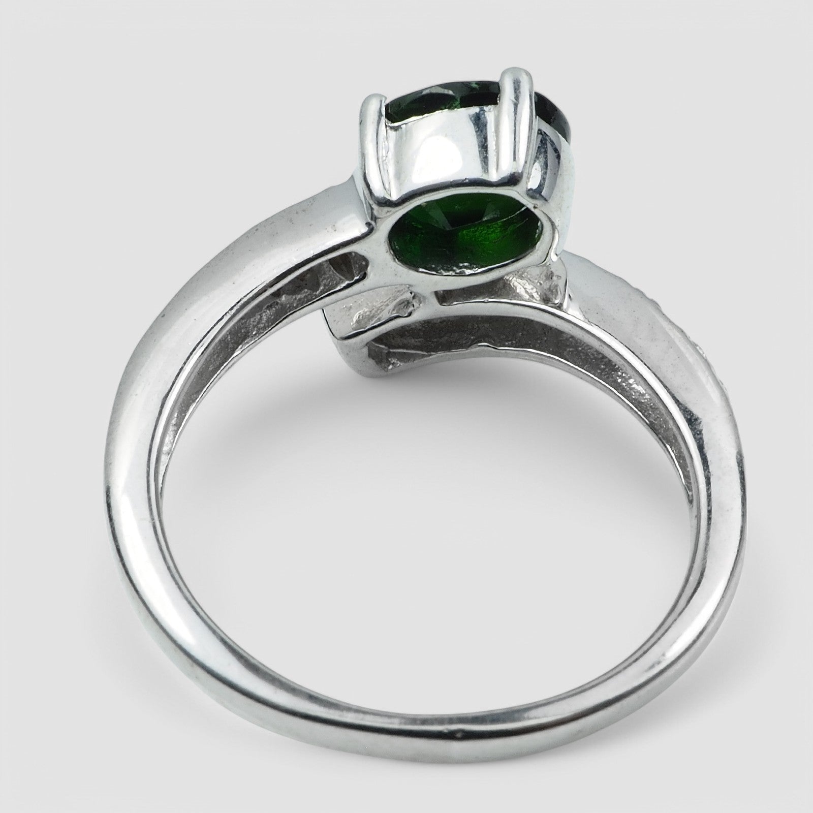 GREEN TSAVORITE GARNET 925 STERLING SILVER RING