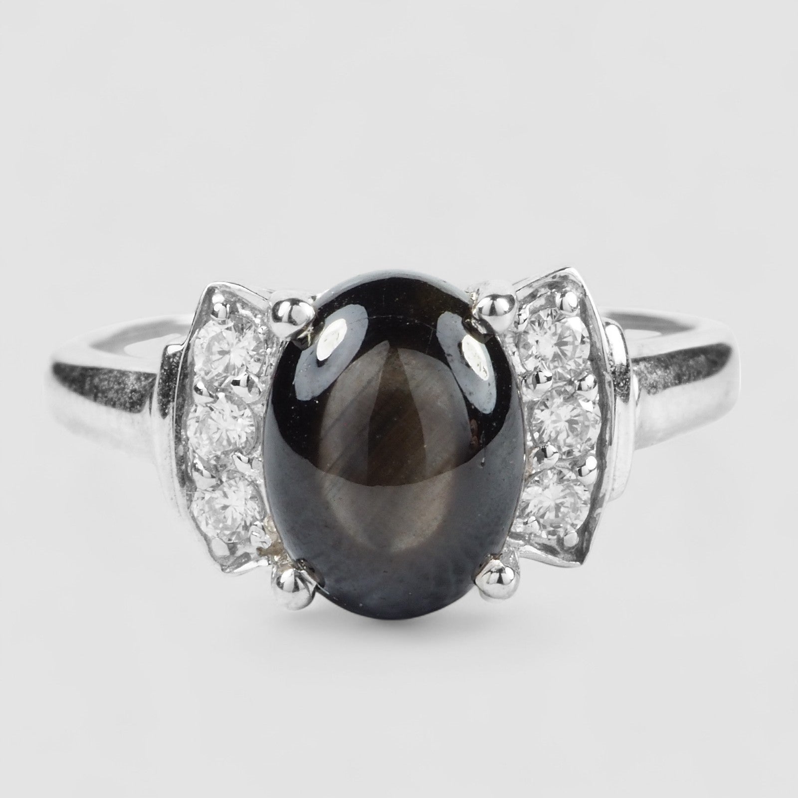 BLACK STAR SAPPHIRE FINE JEWELRY RING