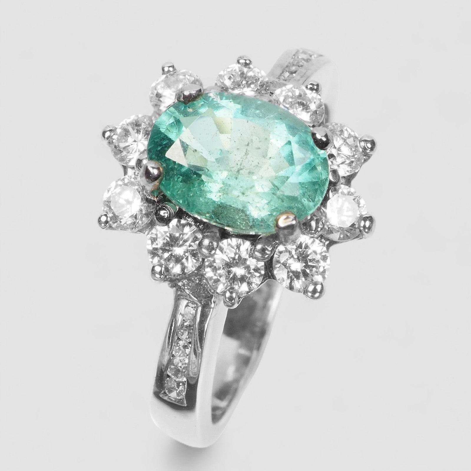 Green Emerald Oval 925 Sterling Silver White Gold Ring