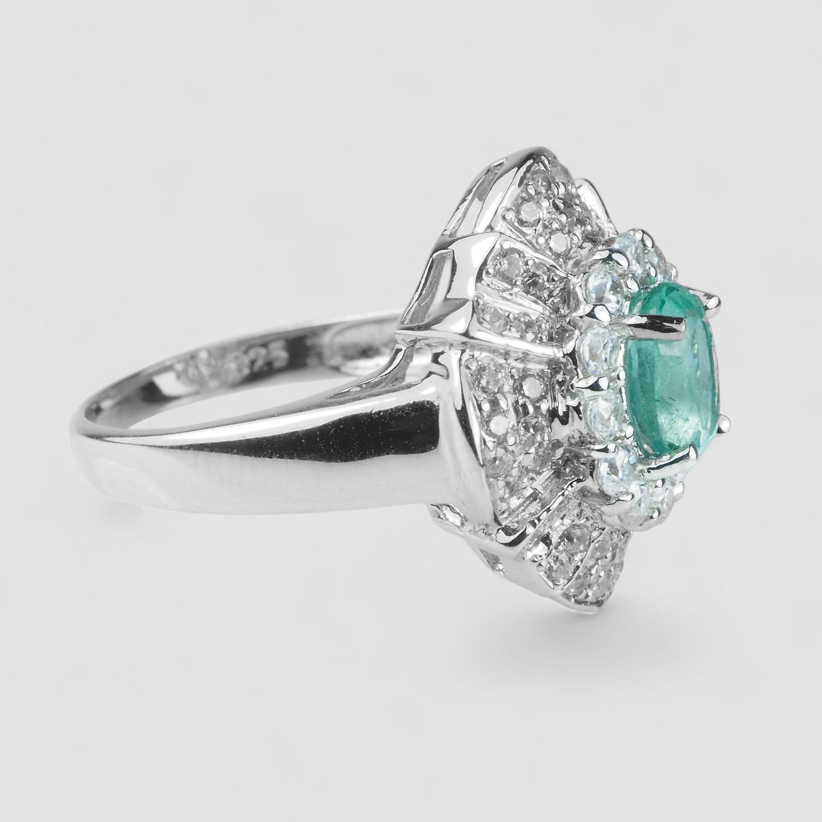 Neon Green Emerald 925 Sterling Silver Ring