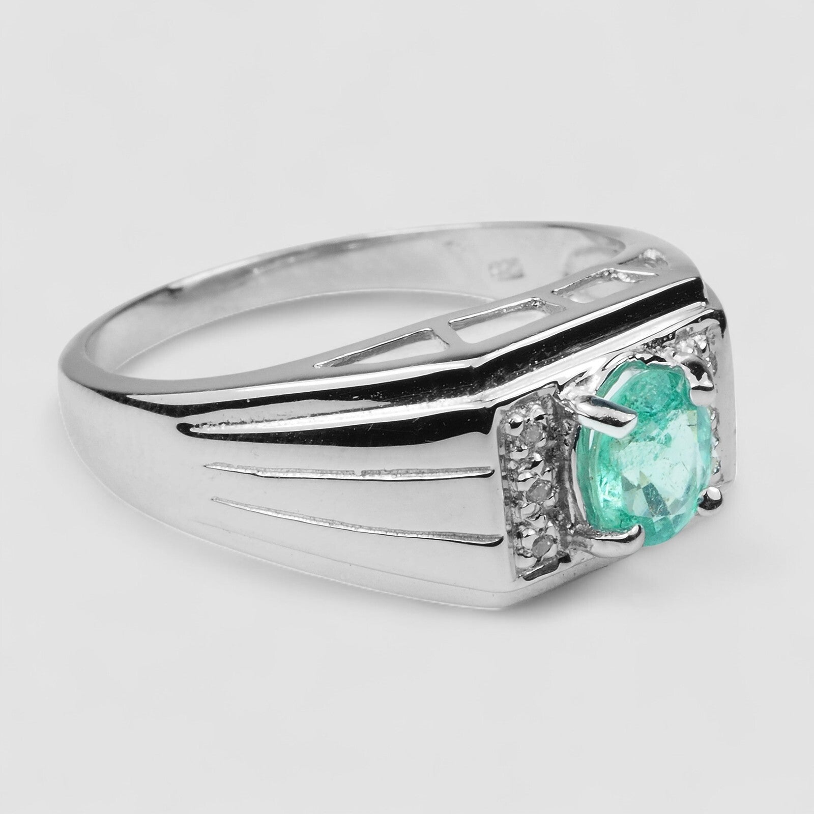 Vivid Green Emerald Handmade Ring