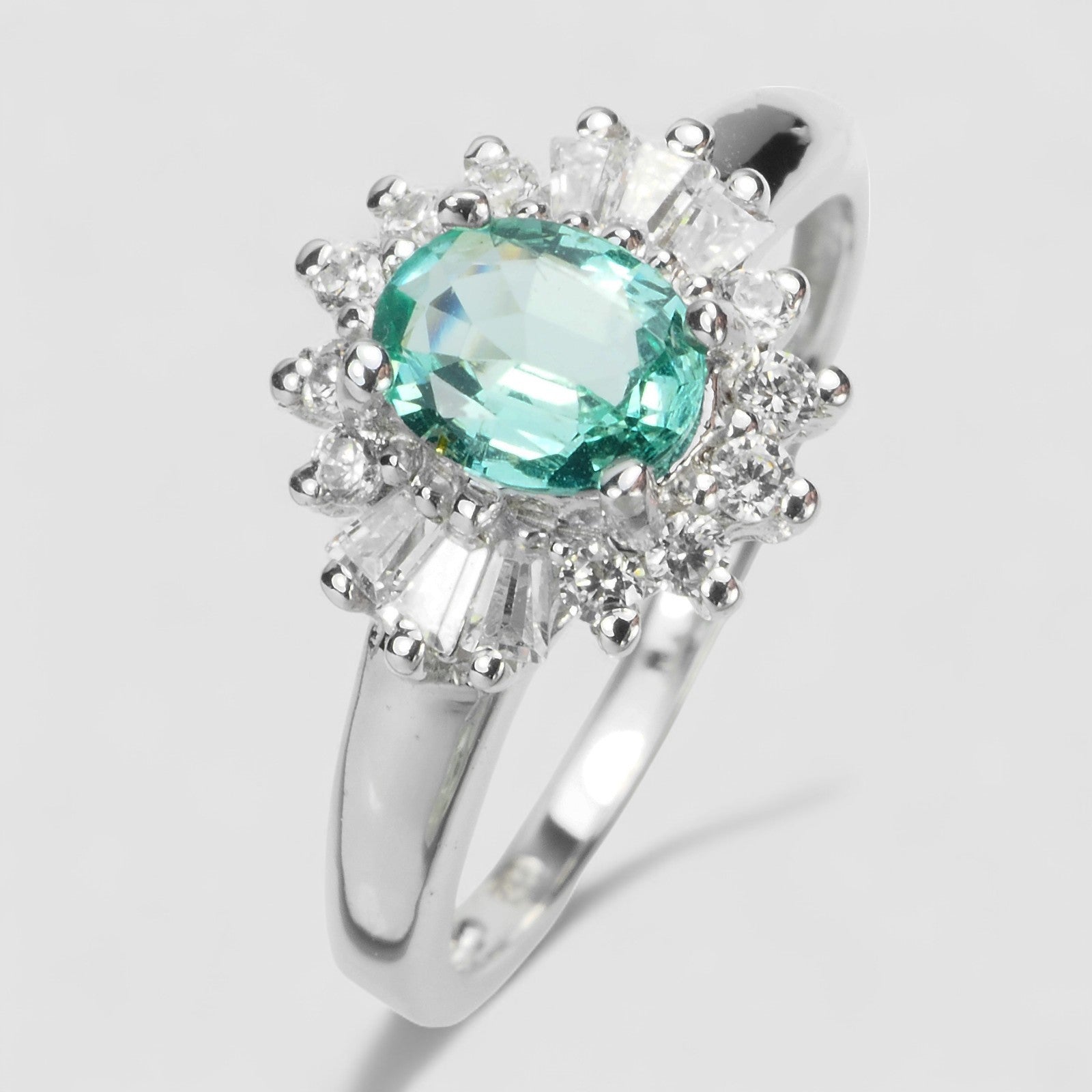 WHITE GOLD RING EMERALD GREEN 925 STERLING SILVER