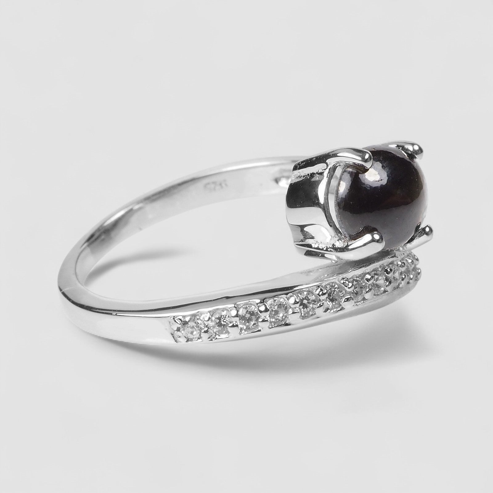 925 Sterling Silver Ring Thailand Black Star Sapphire