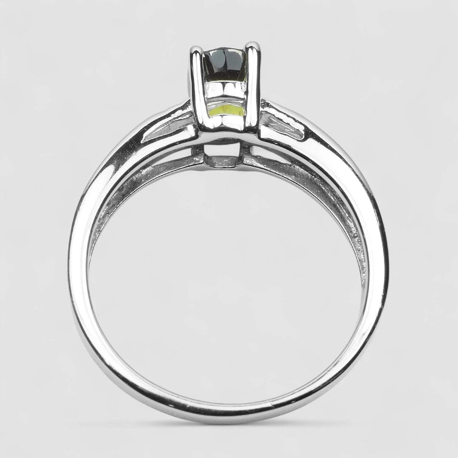 Green Tourmaline 925 Sterling Silver Ring
