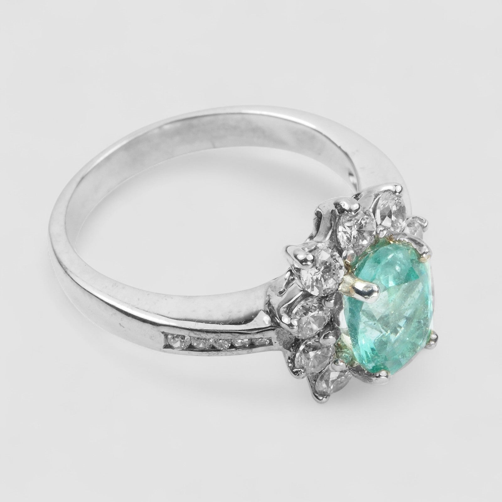 Green Emerald Oval 925 Sterling Silver White Gold Ring