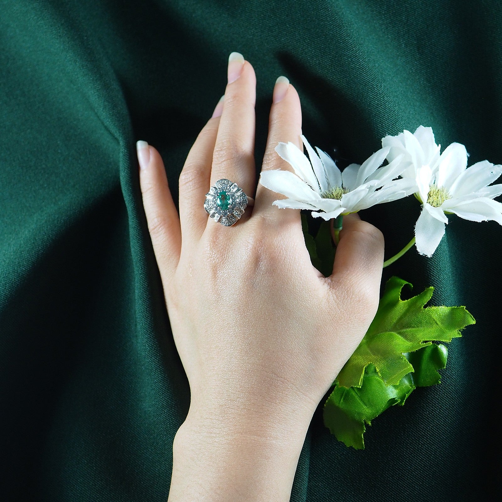 Neon Green Emerald 925 Sterling Silver Ring