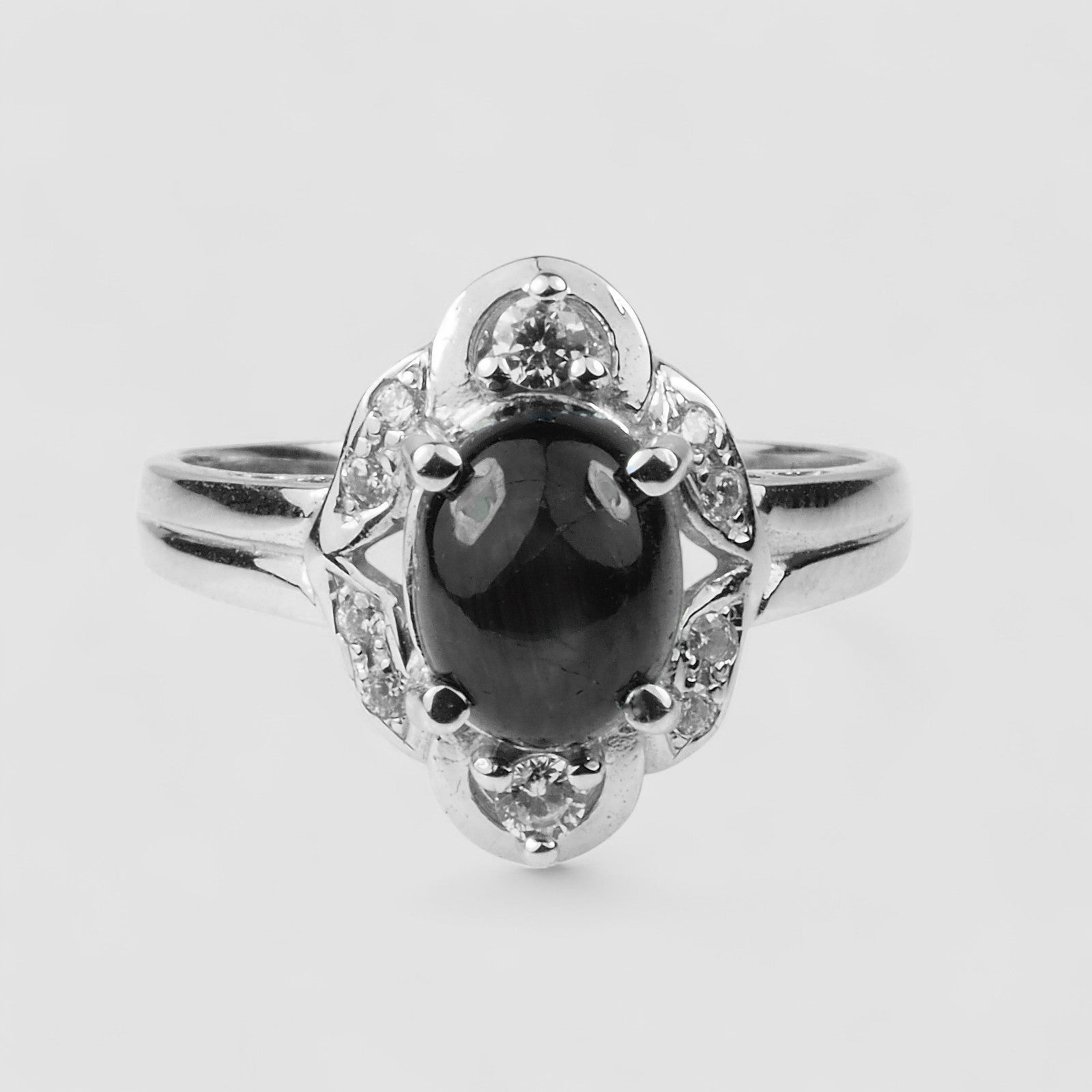 Black Star Sapphire 925 Sterling Silver Ring, Aniversary Gift, Dainty Ring, Free Resizing
