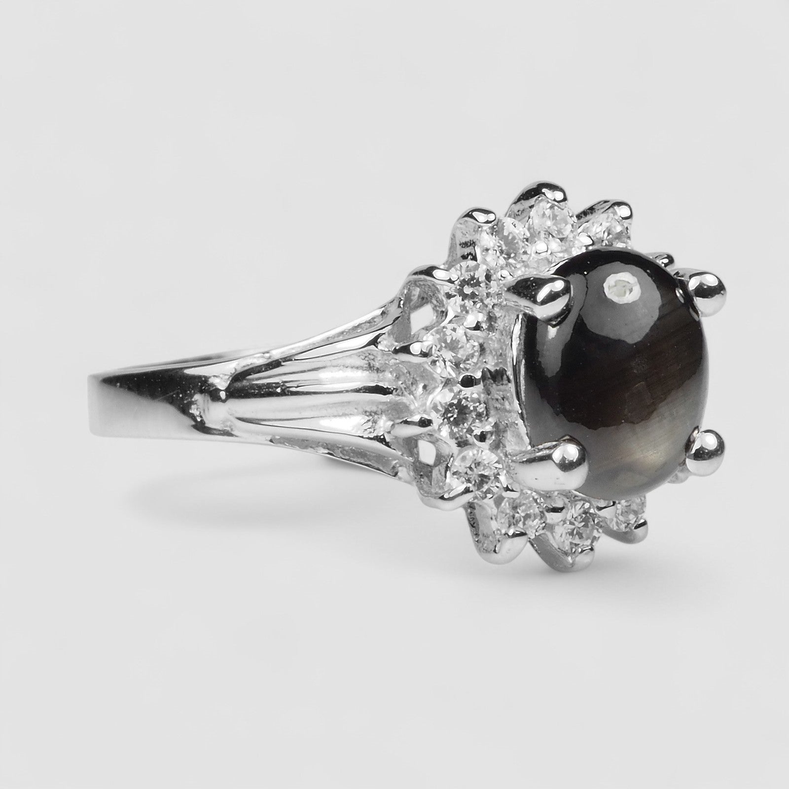 THAILAND Star Six Rays Black Sapphire