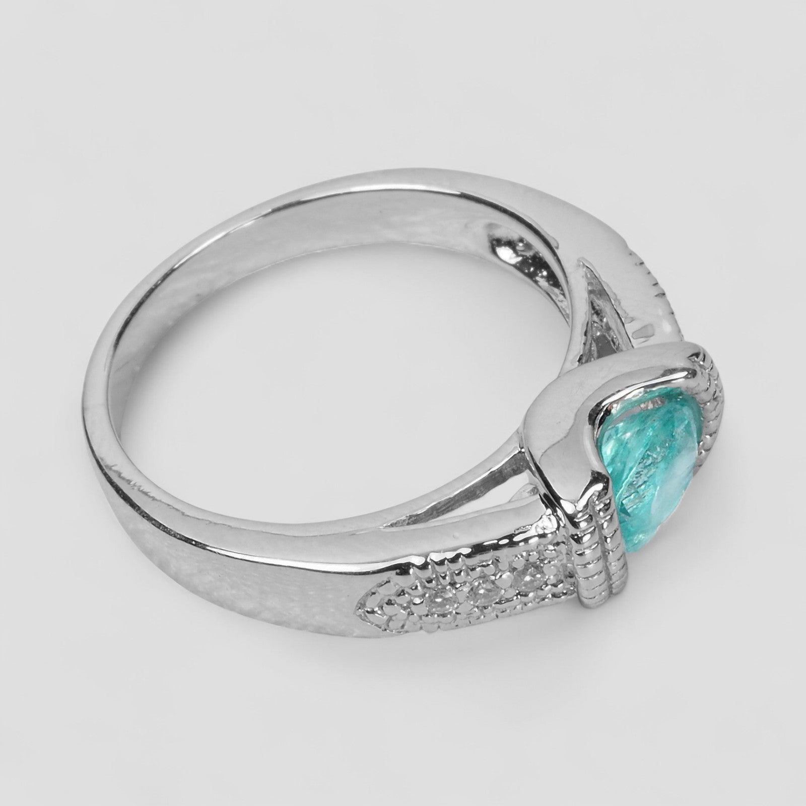 Neon Blue Apatite 925 Sterling Silver Ring