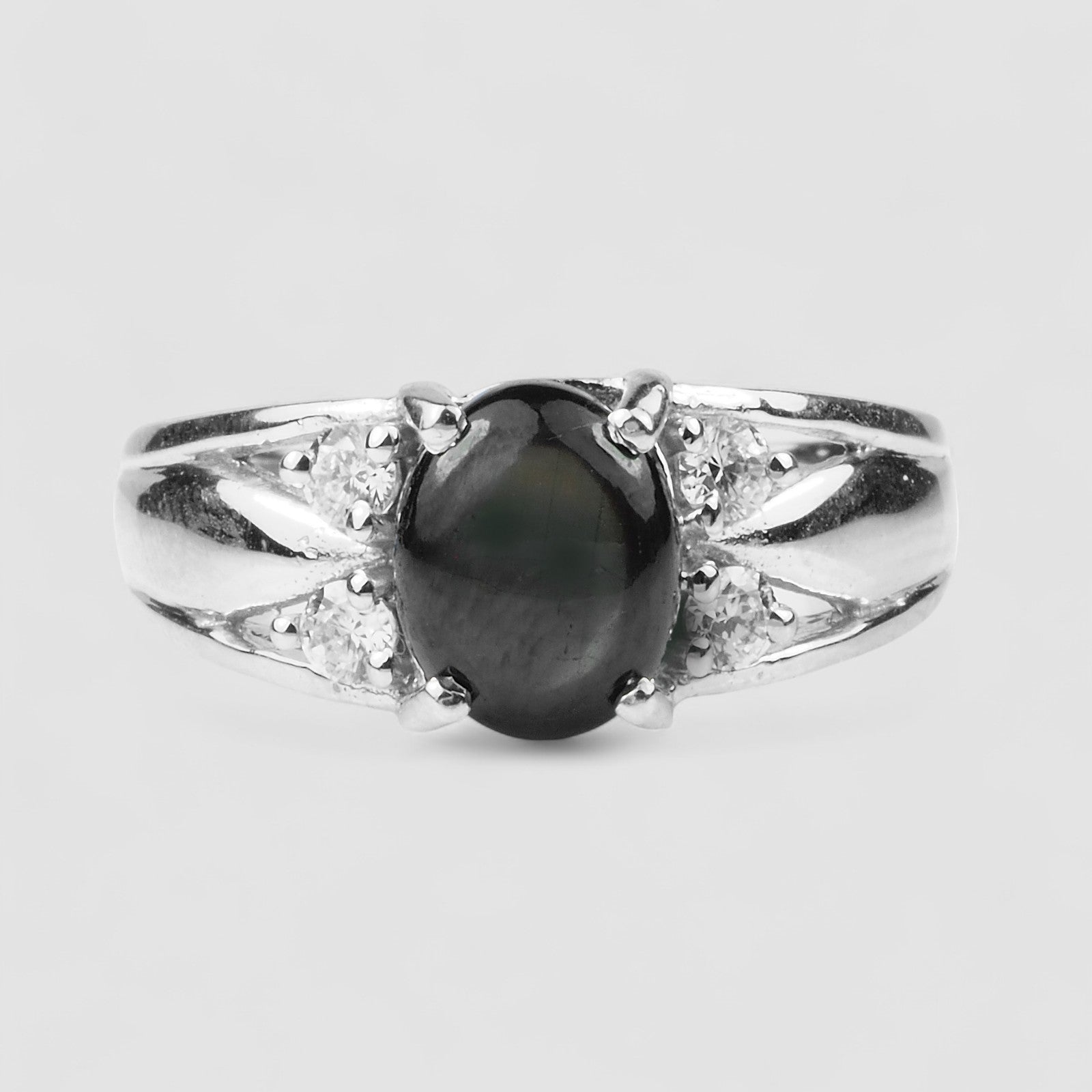Black Star Sapphire 925 Sterling Silver Ring, Aniversary Gift, Dainty Ring, Free Resizing