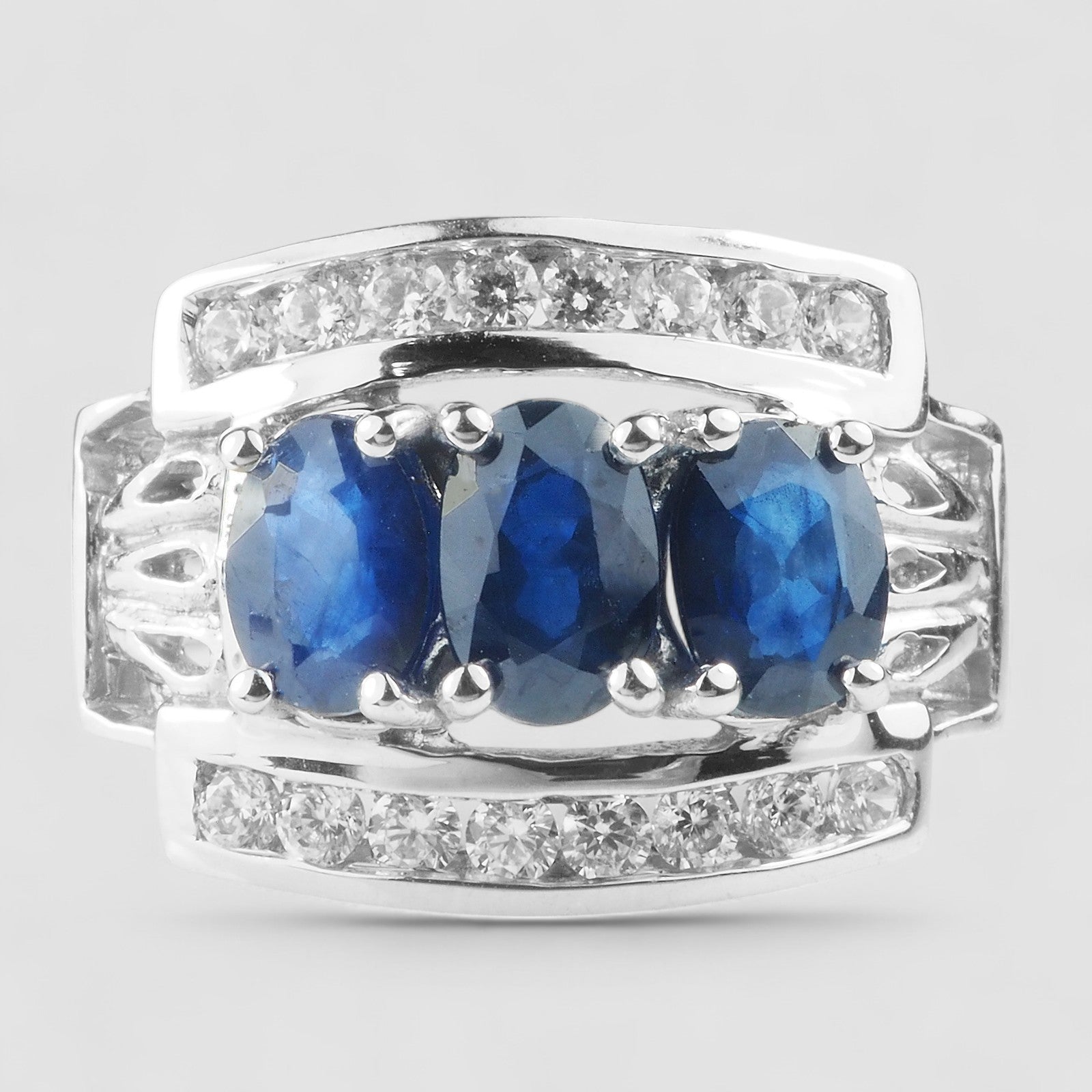 Three Stone Vivid Blue Sapphire 925 Sterling Silver Ring