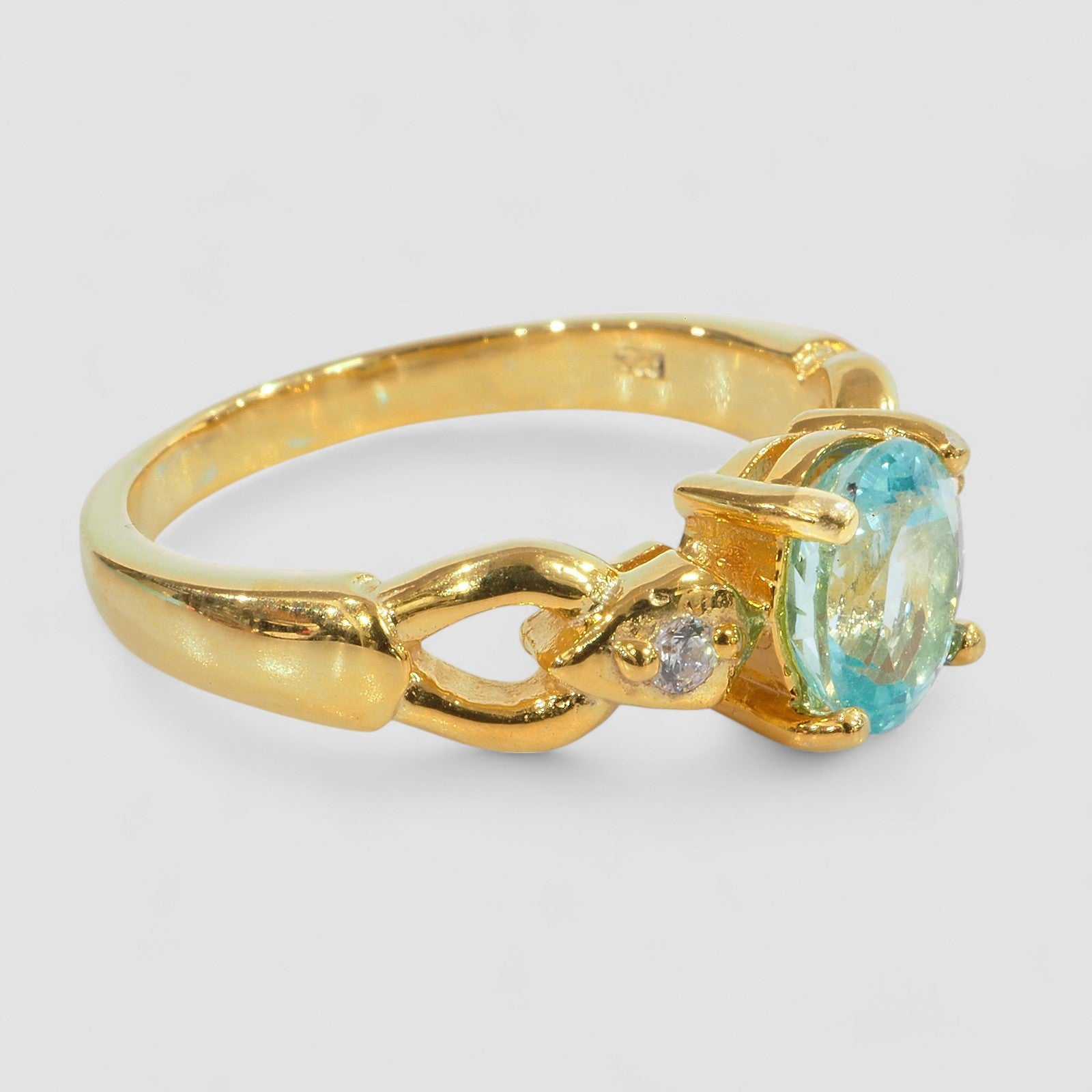 Neon Blue Apatite 925 Sterling Silver Ring