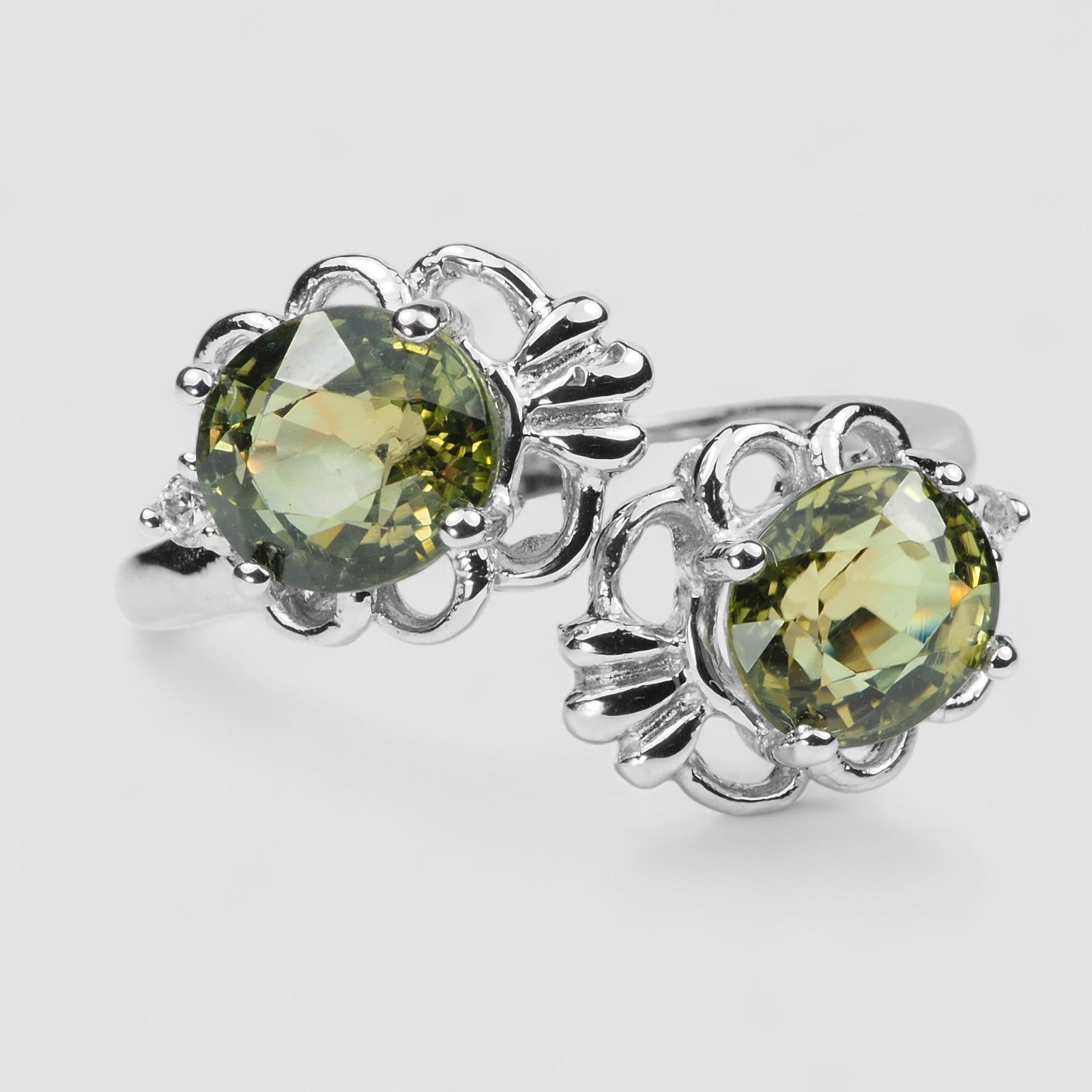 Chartreuse Green Tourmaline 925 Sterling Silver Ring