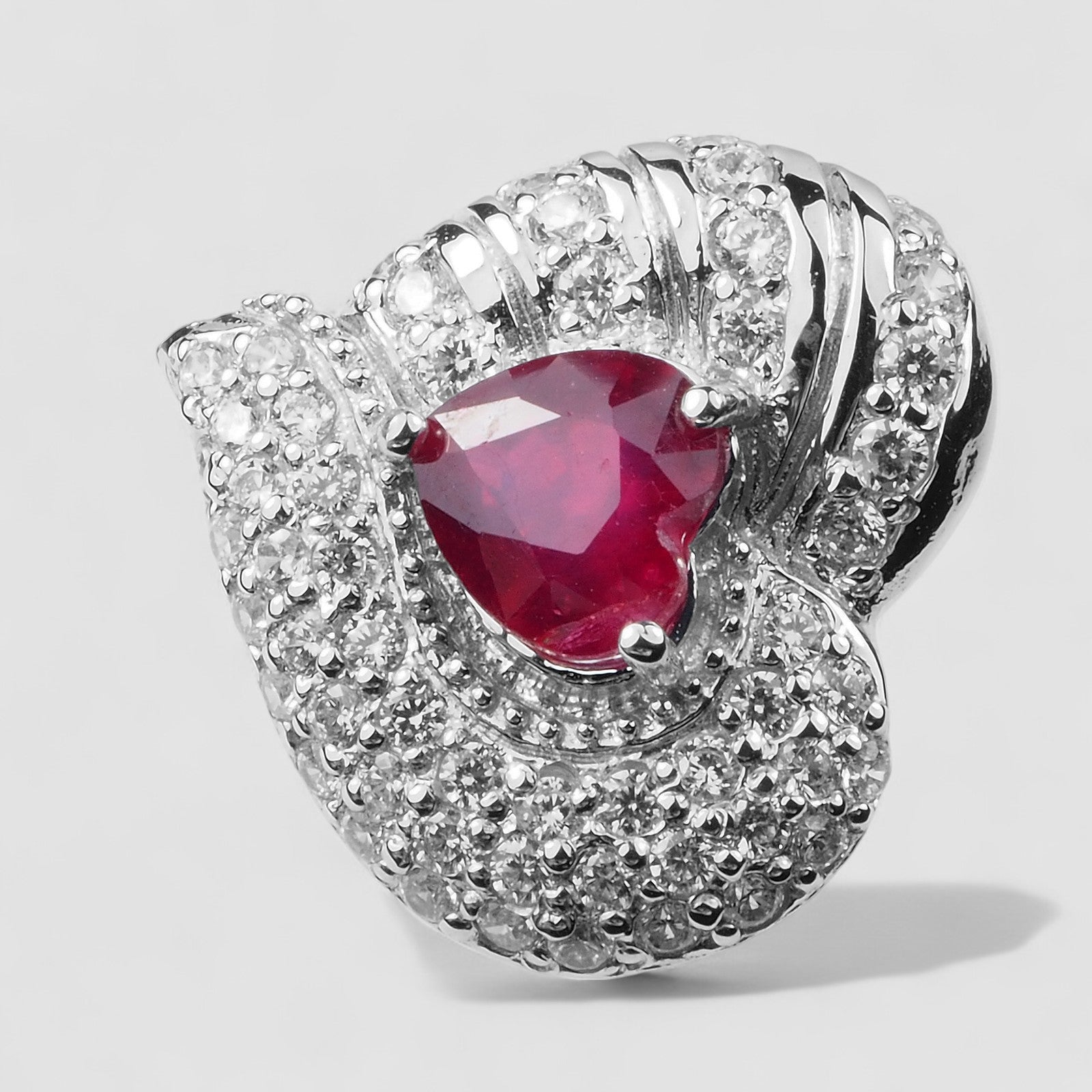 Gorgeous Red Ruby 925 Sterling Silver White Gold Ring