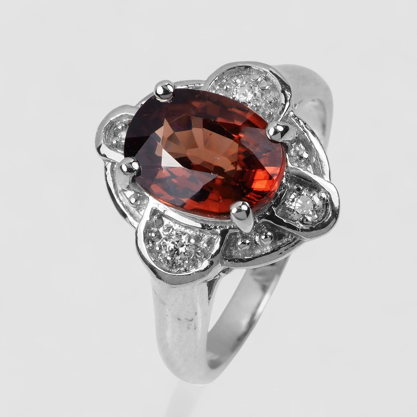 Luxurious Red Zircon 925 Sterling Silver Ring