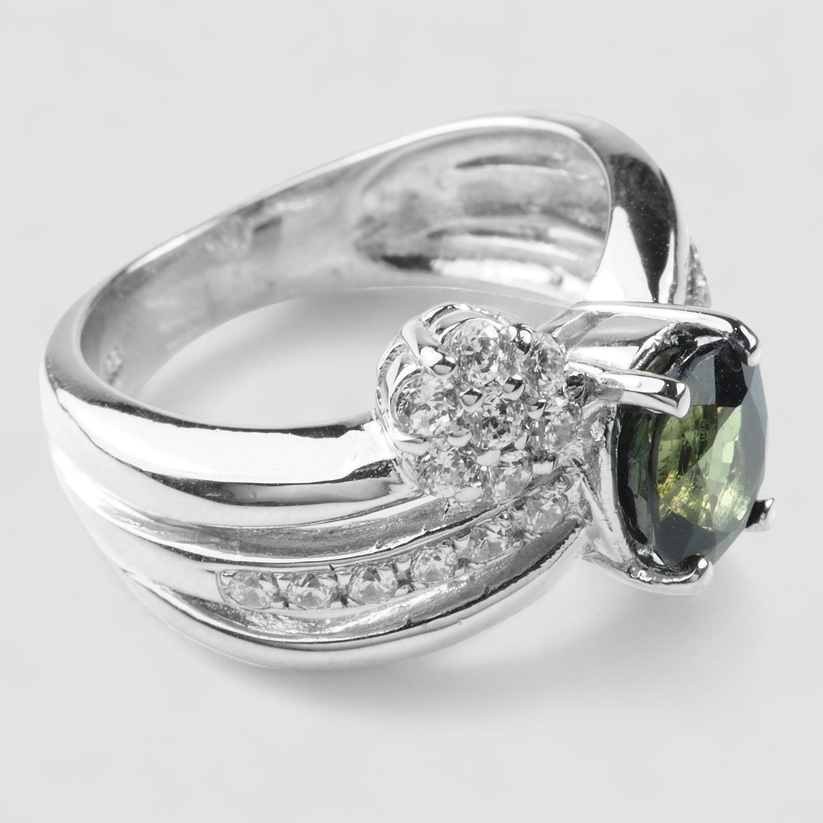 Handmade Forest Green Tourmaline Oval 925 Sterling Silver Ring