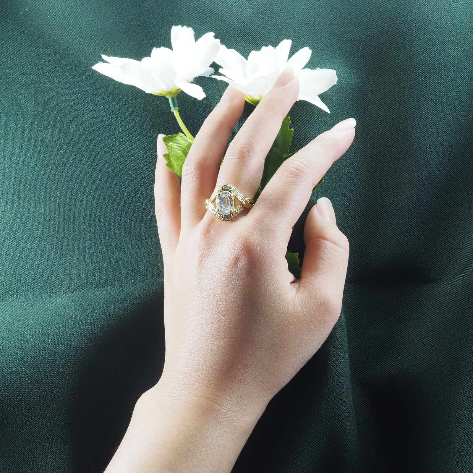 White Zircon 925 Sterling Silver Ring
