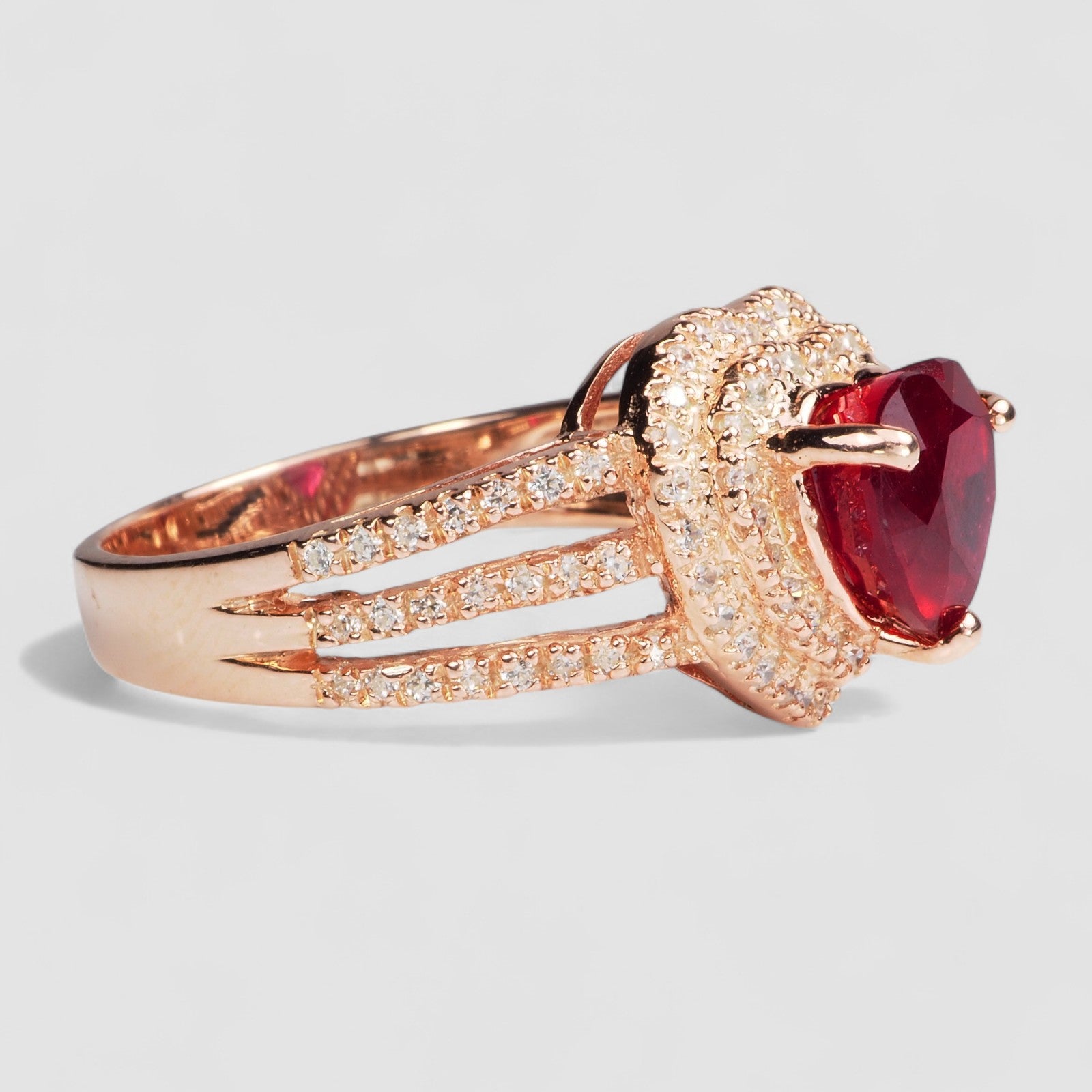 Blood Ruby 925 Sterling Silver Ring