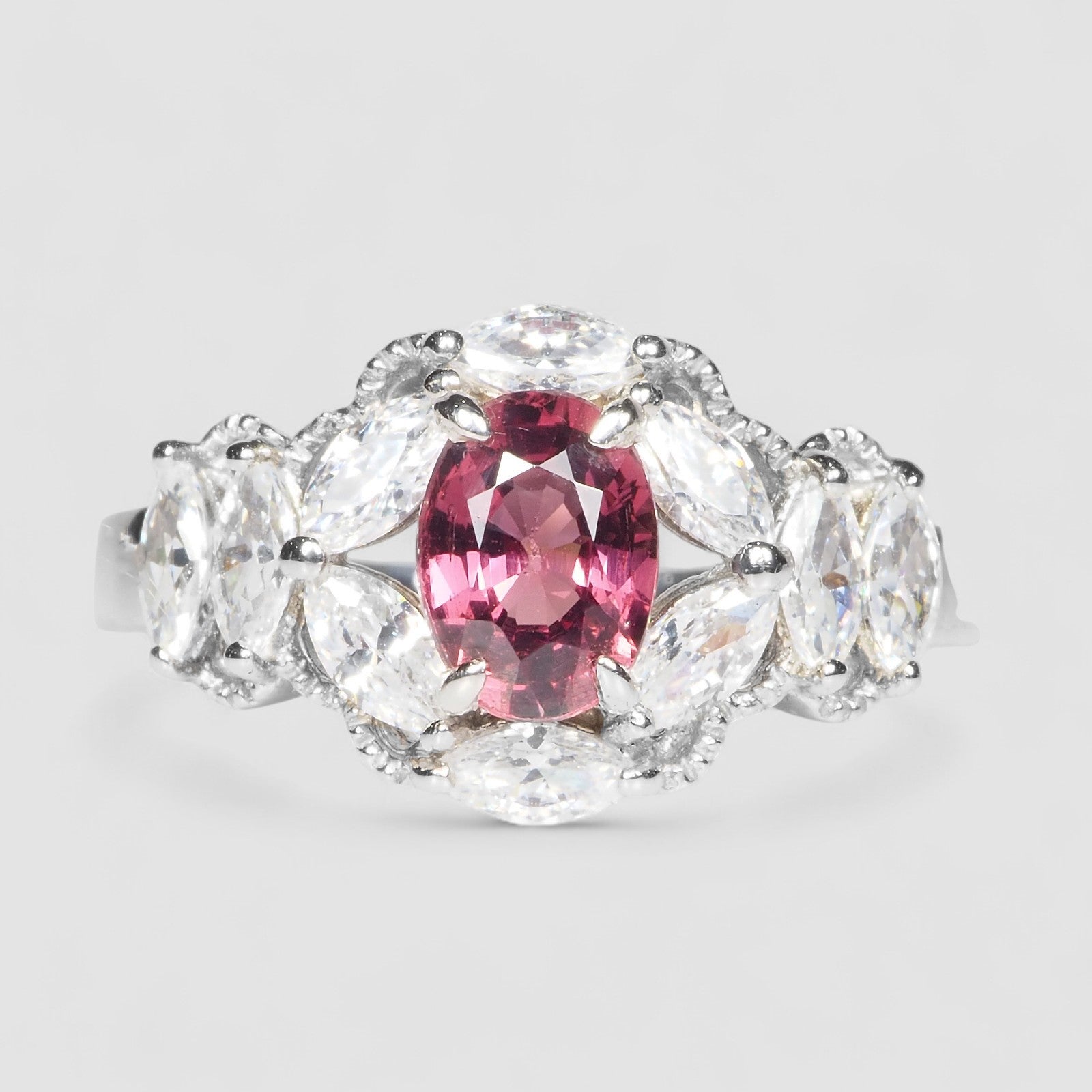 Gleaming Pink Rhodolite Garnet 925 Sterling Silver Ring