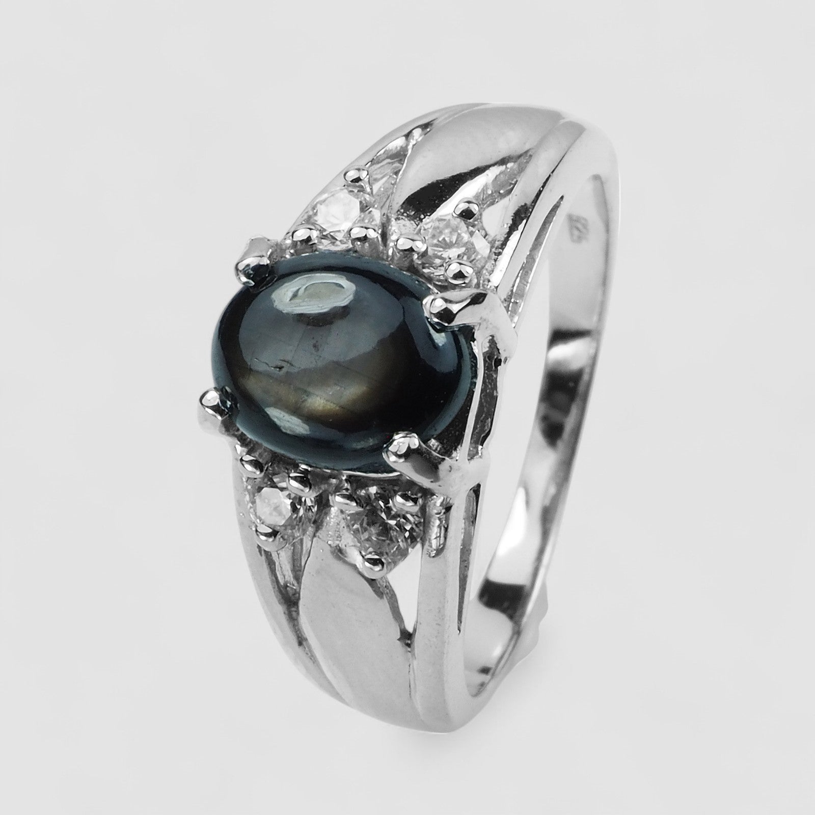 Black Star Sapphire 925 Sterling Silver Ring, Aniversary Gift, Dainty Ring, Free Resizing