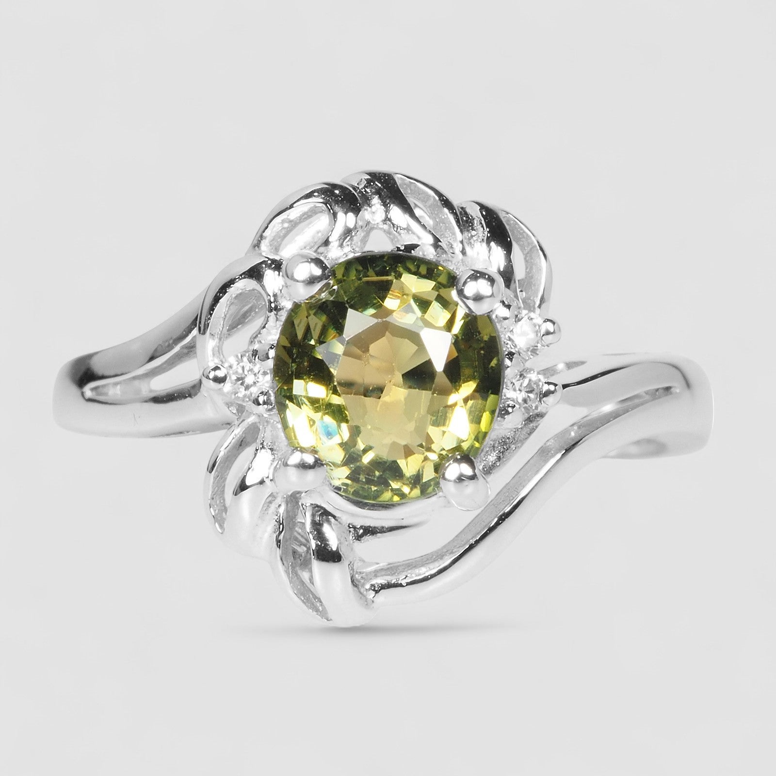 Green Tourmaline 925 Sterling Silver Ring